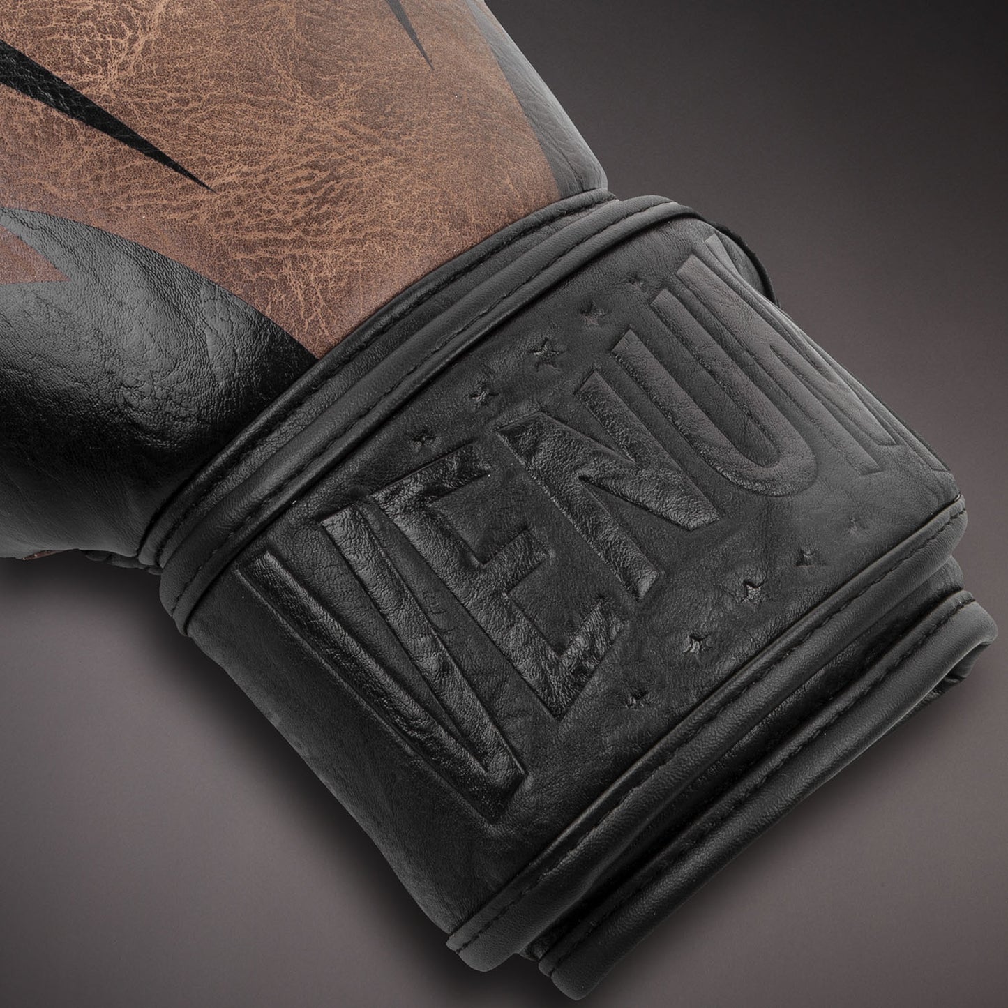 Venum Impact Bokshandschoenen