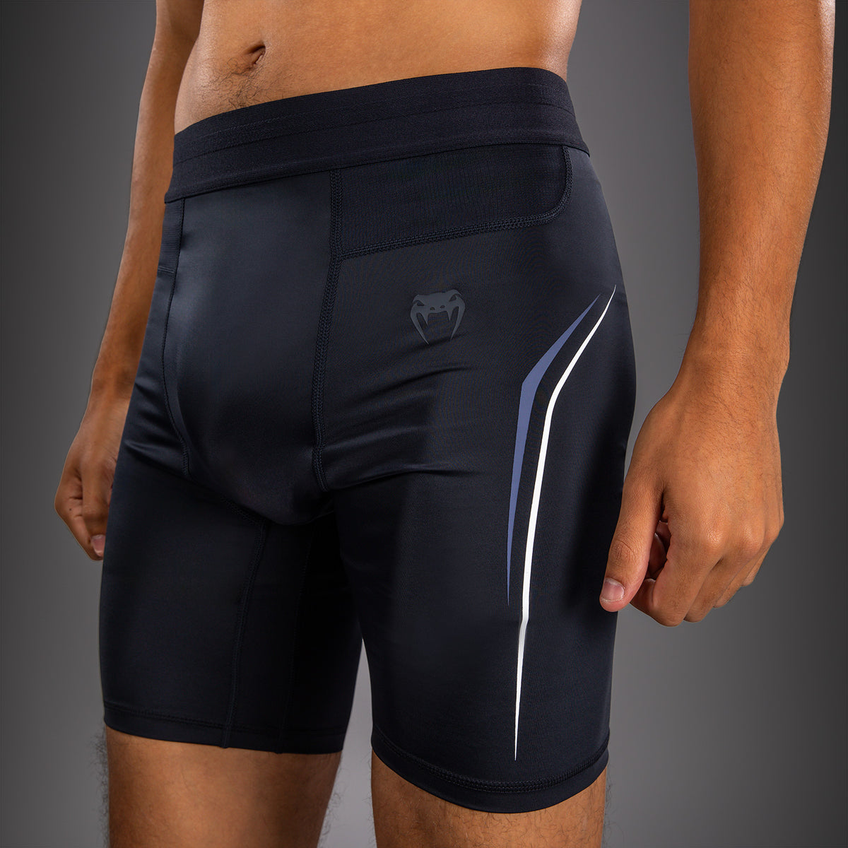 Venum G-Core Vale Tudo Compressieshort - Marineblauw/Wit