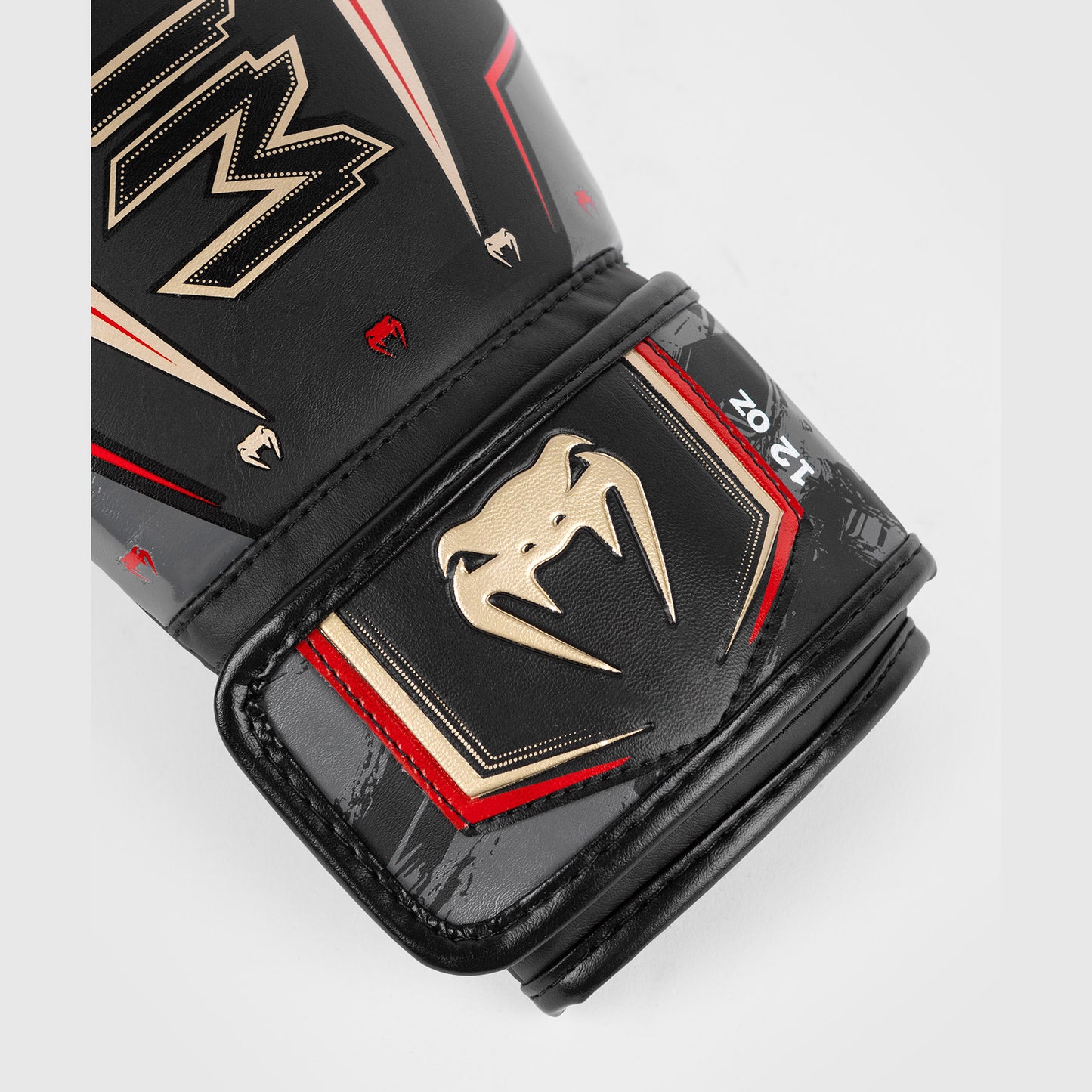 Venum Elite Evo Bokshandschoenen - Zwart/Goud/Rood