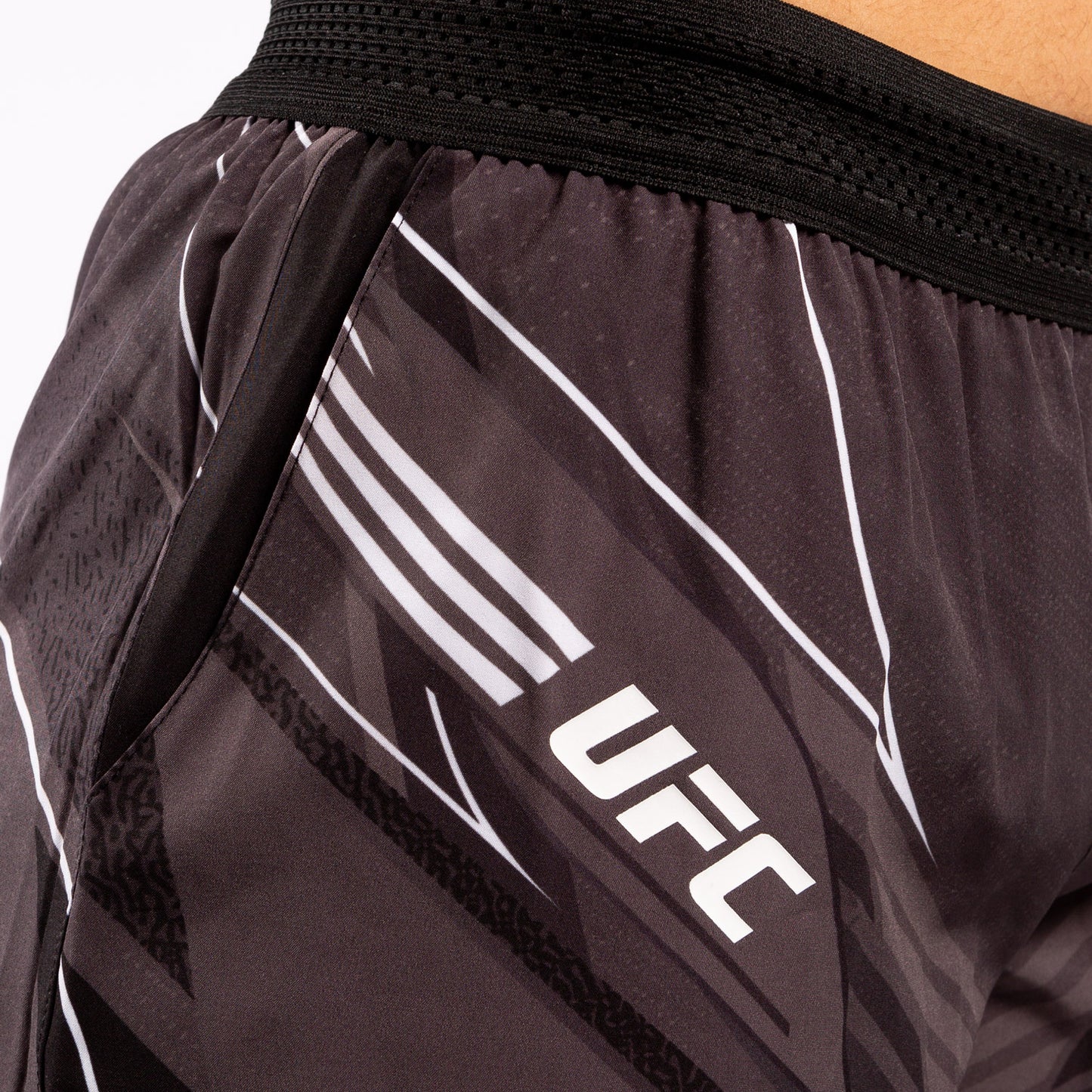 UFC Venum Replica Damesshort - Zwart