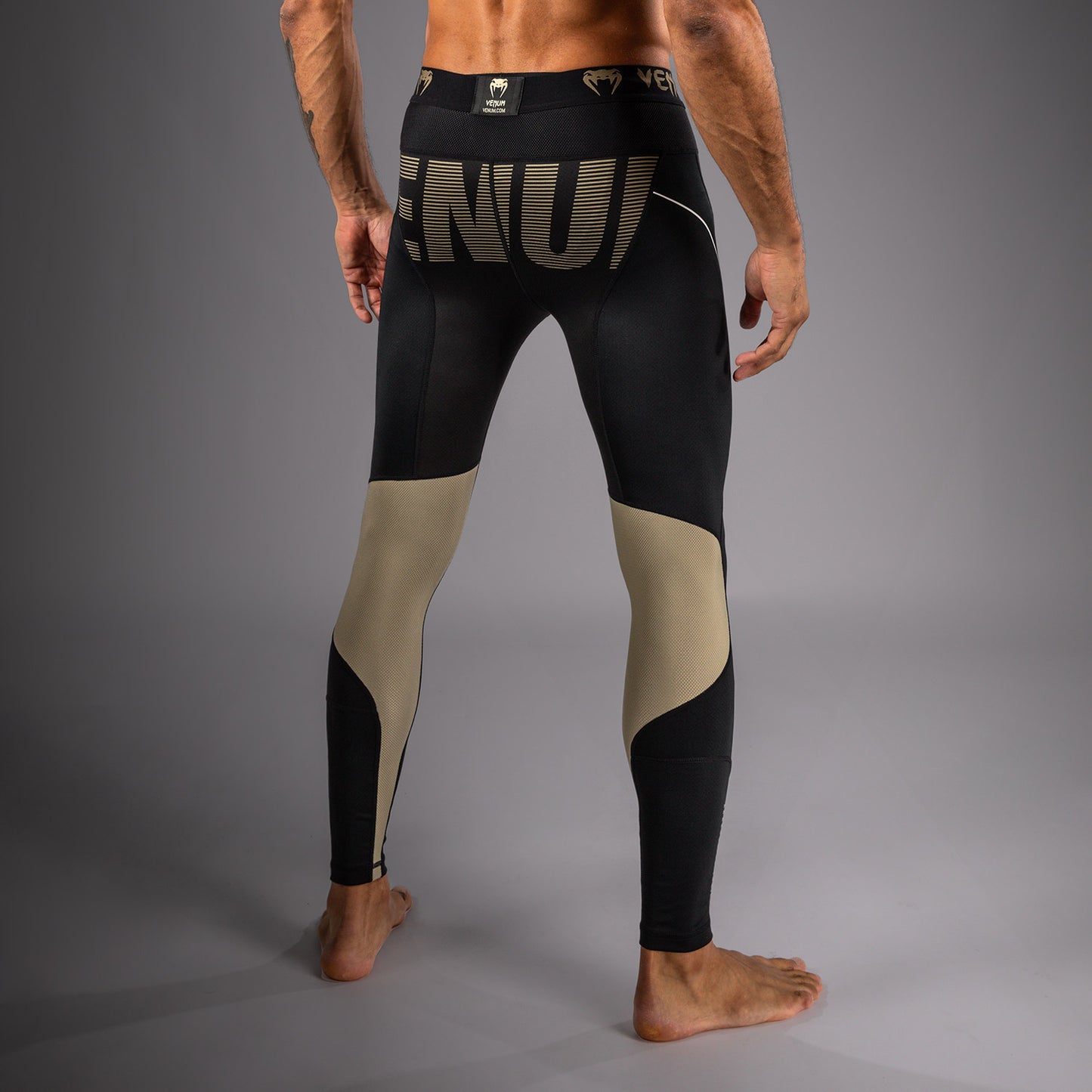 Venum Adrenaline Spats – Zwart/Zand