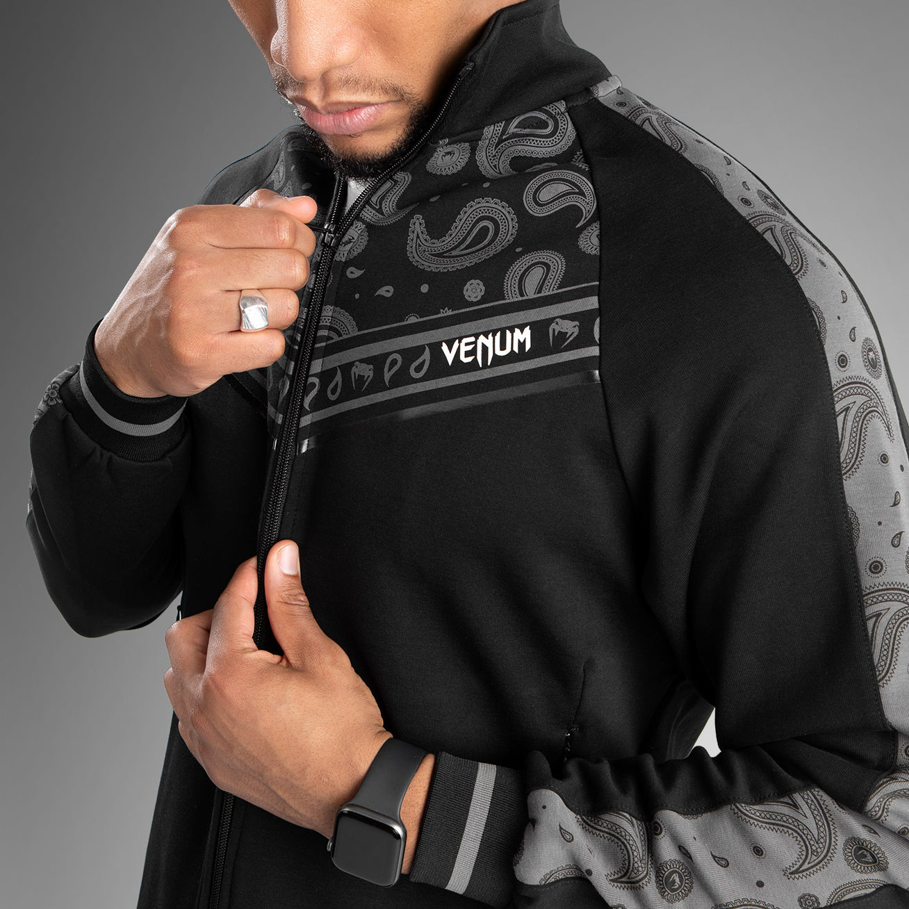Venum Cali 34 traininhgsjack  -  Zwart