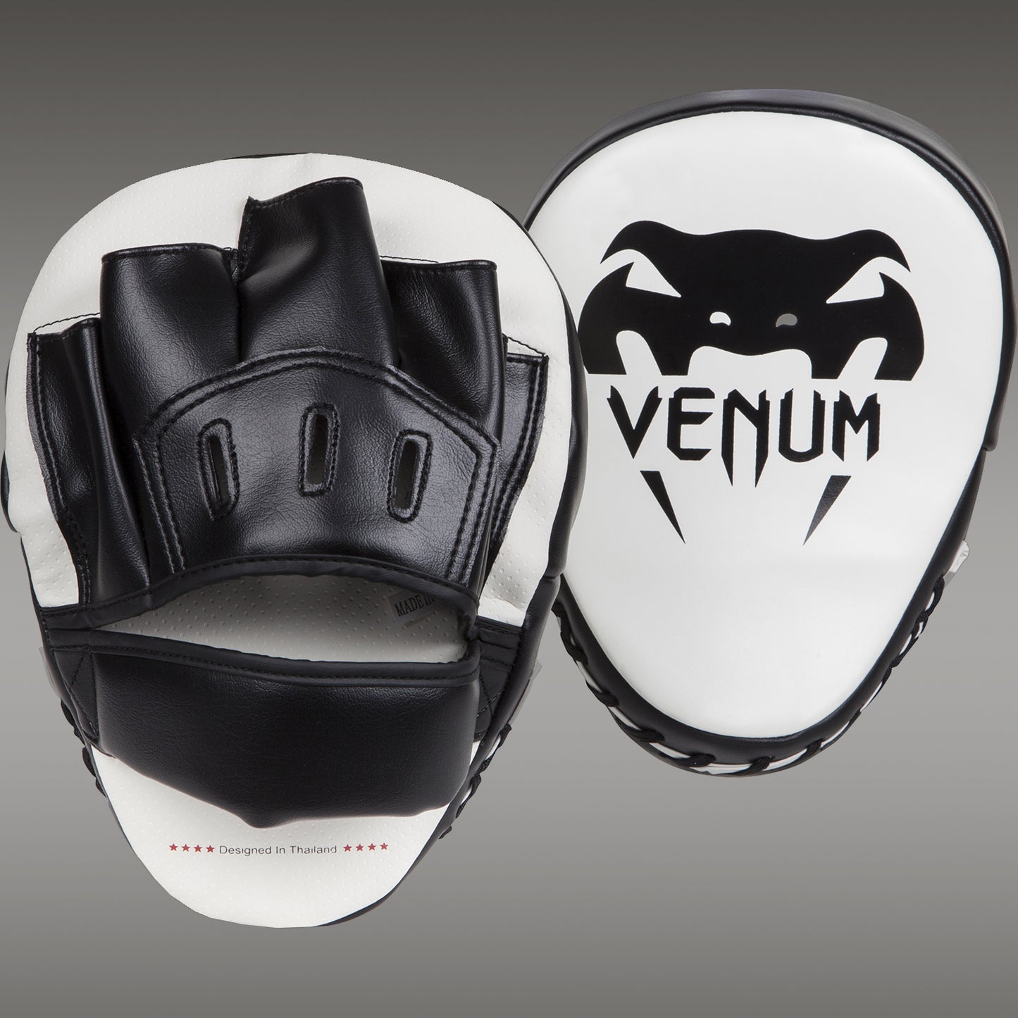 Venum Light Focus Mitts - ice/Zwart (paar)