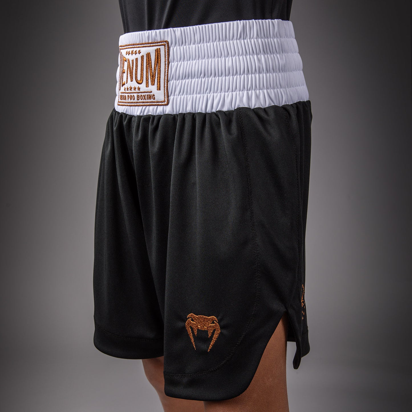 Venum Classic Boksshort Voor Kinderen – Zwart/Goud