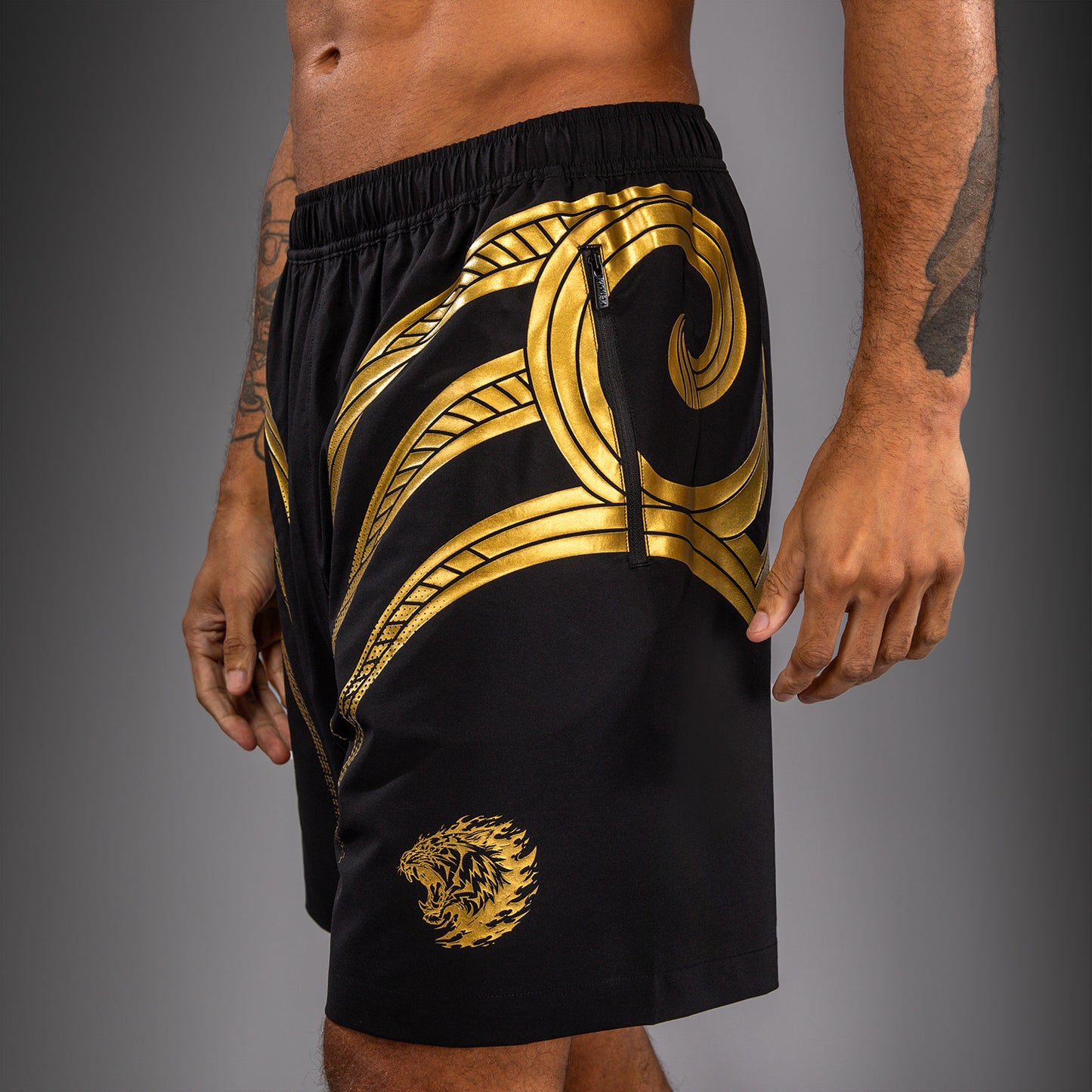 Venum x Mike Tyson Tiger Trainingsshorts - Zwart/Goud