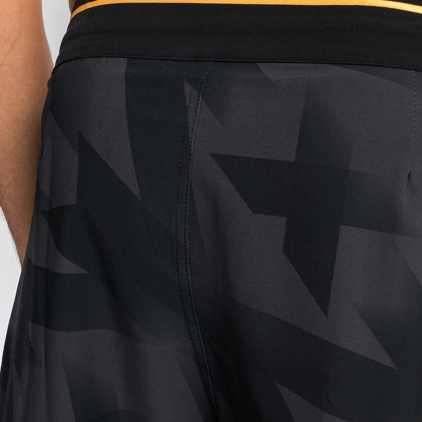 Venum Razor MMA Shorts - Zwart/Goud