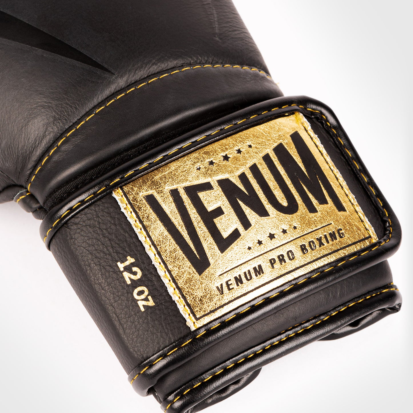 Venum Giant 2.0 Pro bokshandschoenen klittenband - Zwart/Zwart-Goud