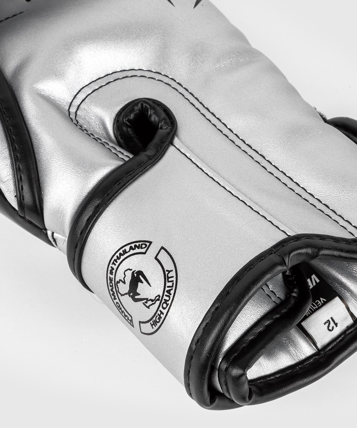 Venum Elite Bokshandschoenen - Zilver/Zwart