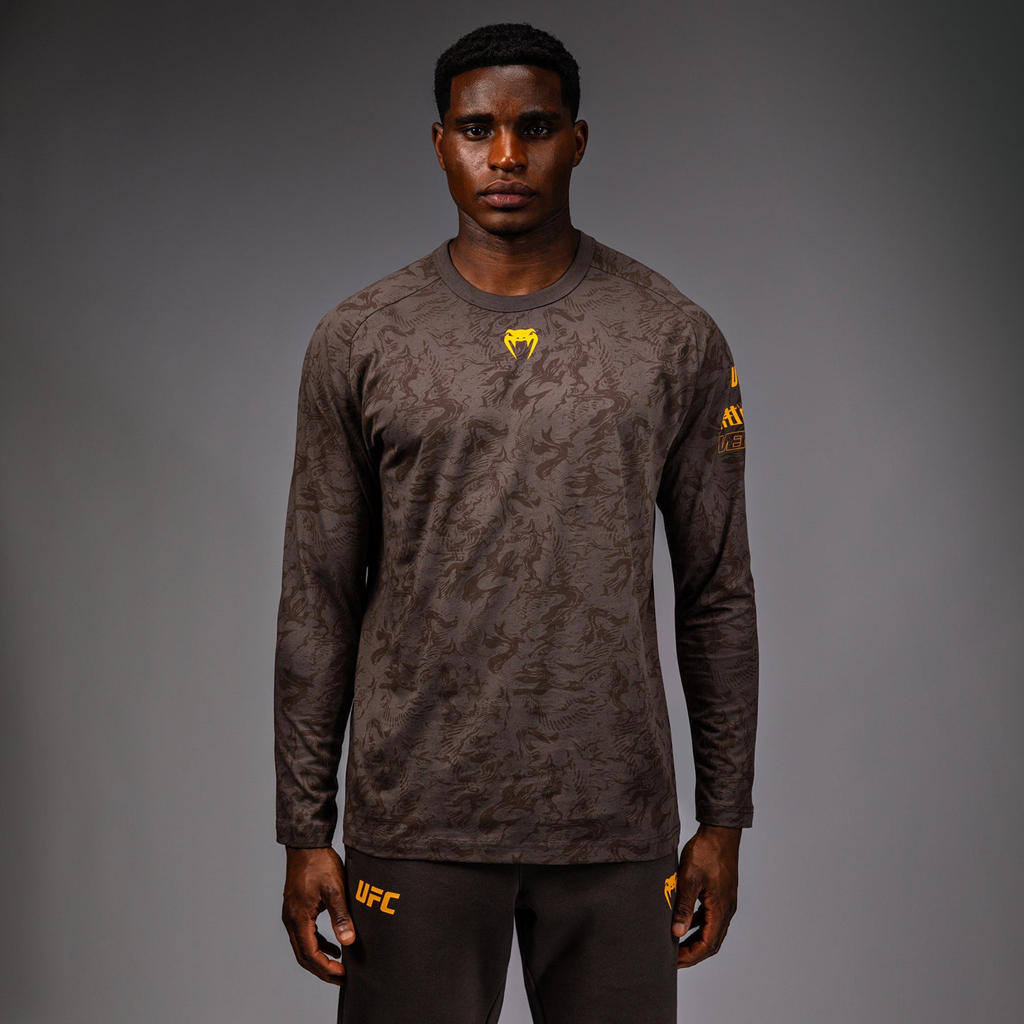 UFC Fusion by Venum Fight Week Lange Mouwen T-shirt voor Heren - Earthen Brown