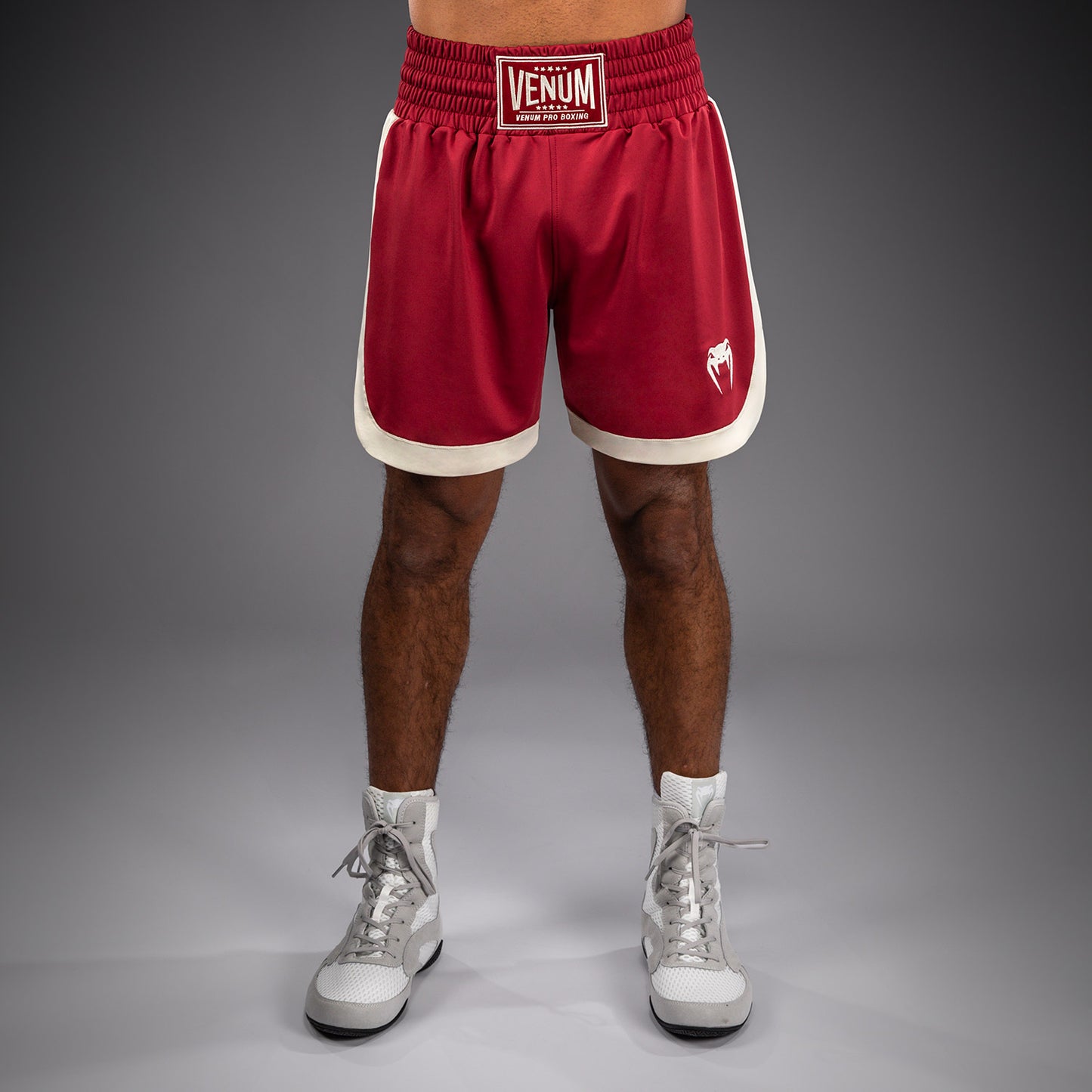 Venum Classic Boksshort – Robijnrood/Ivoor