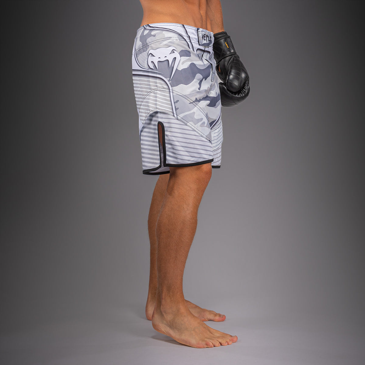 Venum Camo Hero Fightshorts - Wit/Lichtgrijs
