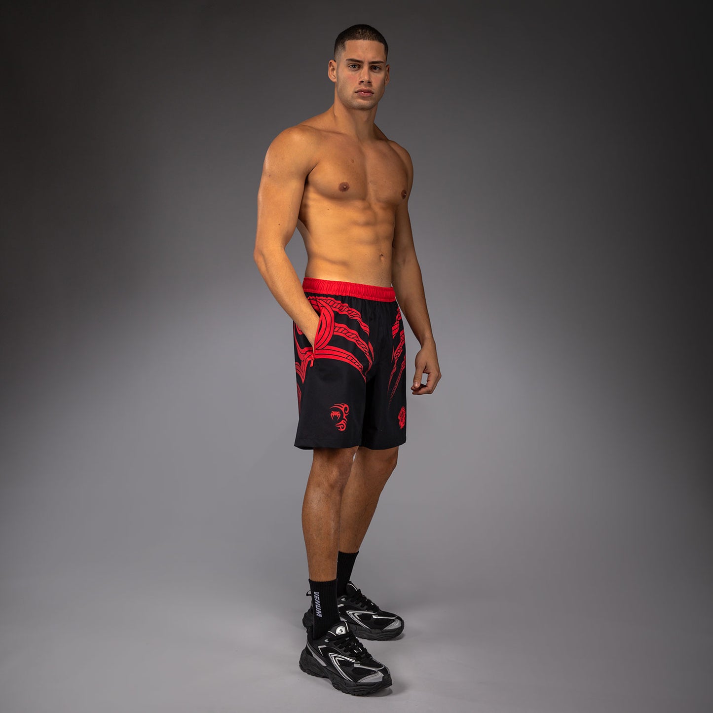 Venum x Mike Tyson Tiger Trainingsshorts - Diep Zwart/Intens Rood