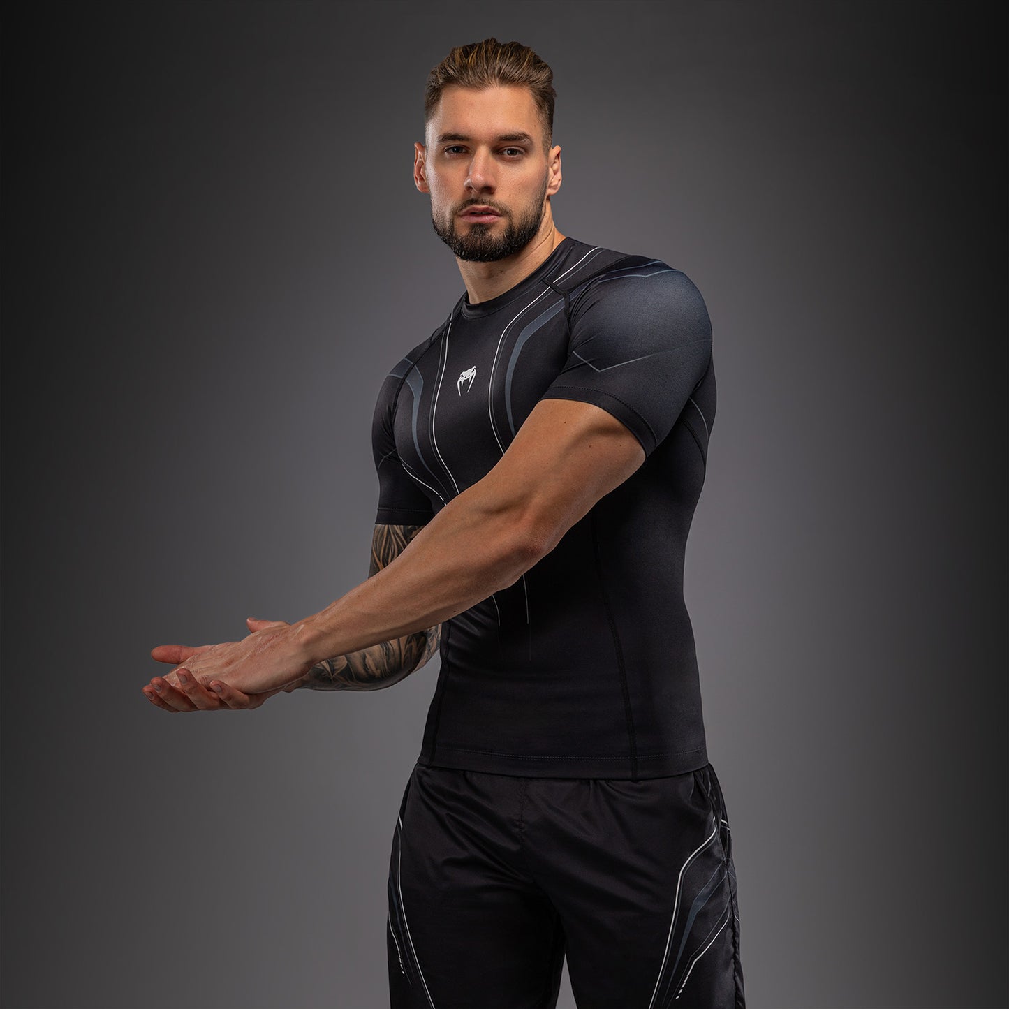 Venum Streamline Rashguards met korte mouwen – Zwart/Wit