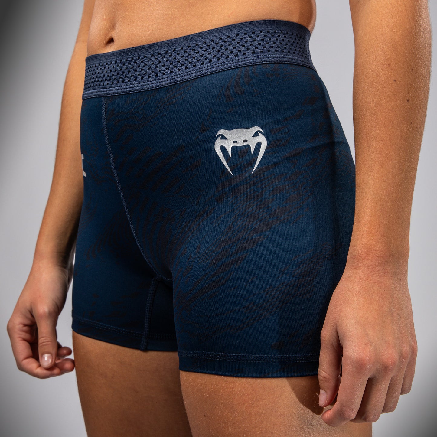 UFC Fusion by Venum Fight Week Vale Tudo Shorts voor Dames - Oceaanblauw