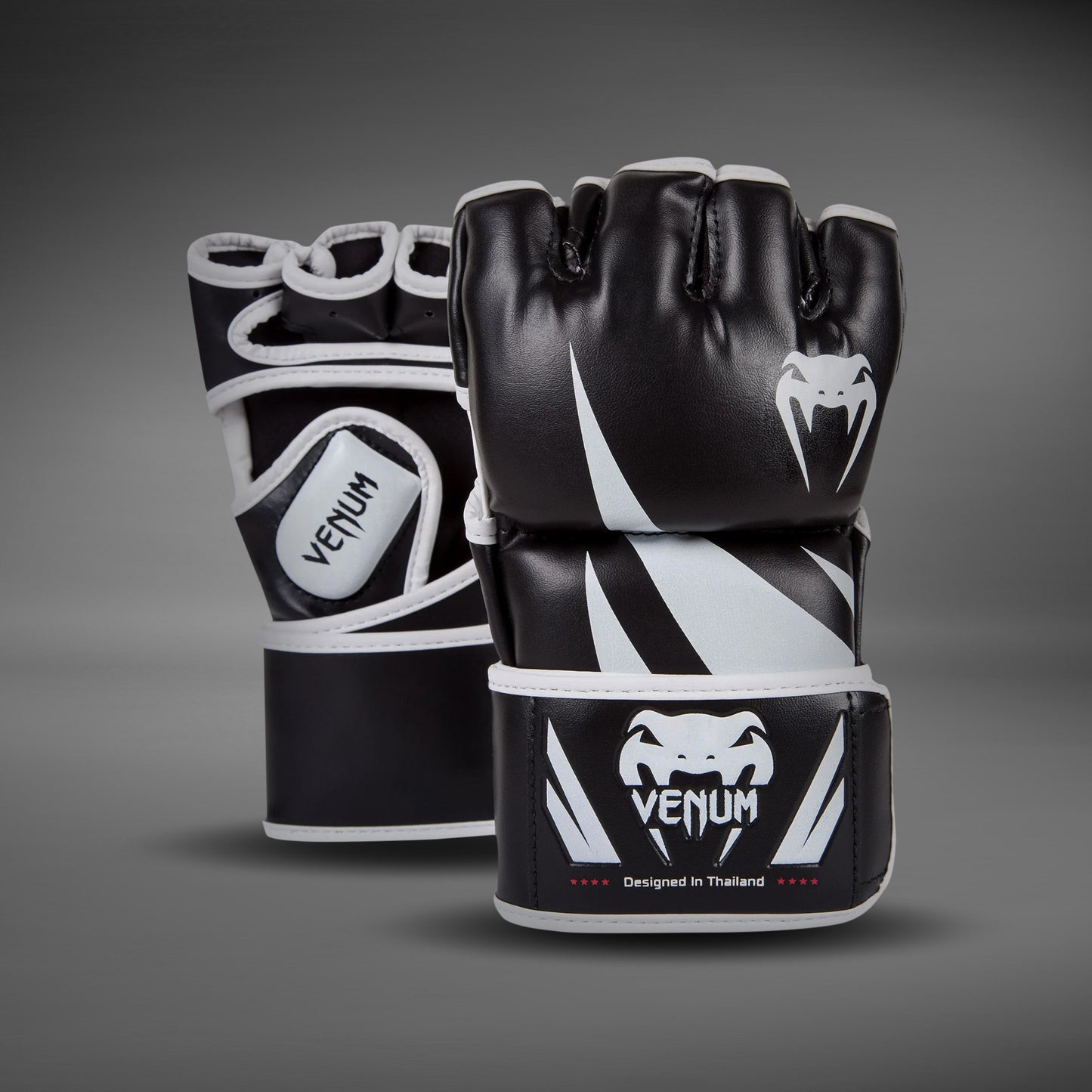 Venum Challenger MMA Handschoenen - Zwart