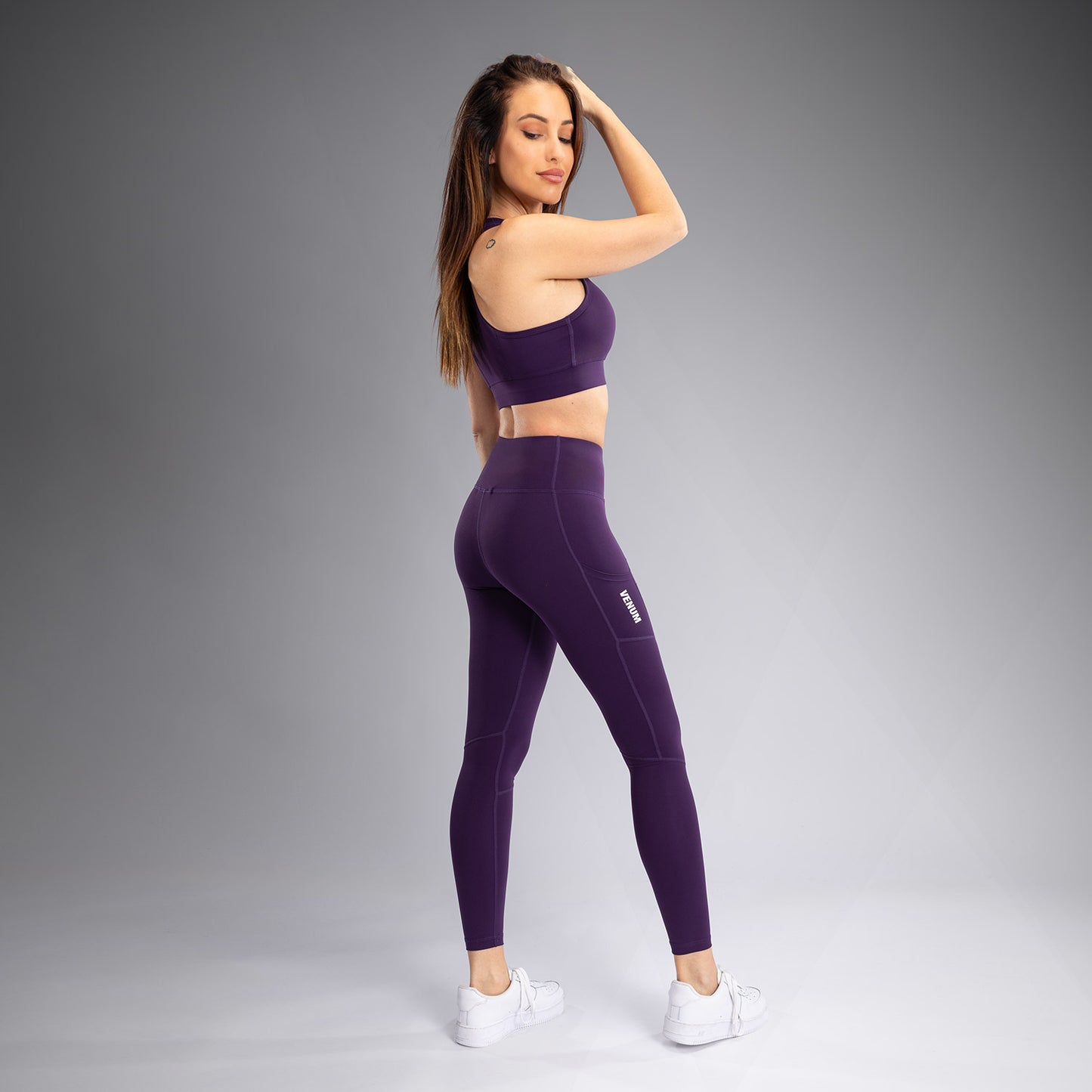 Venum Essential Dames Medium Impact Sports Bra - Donkerpaars