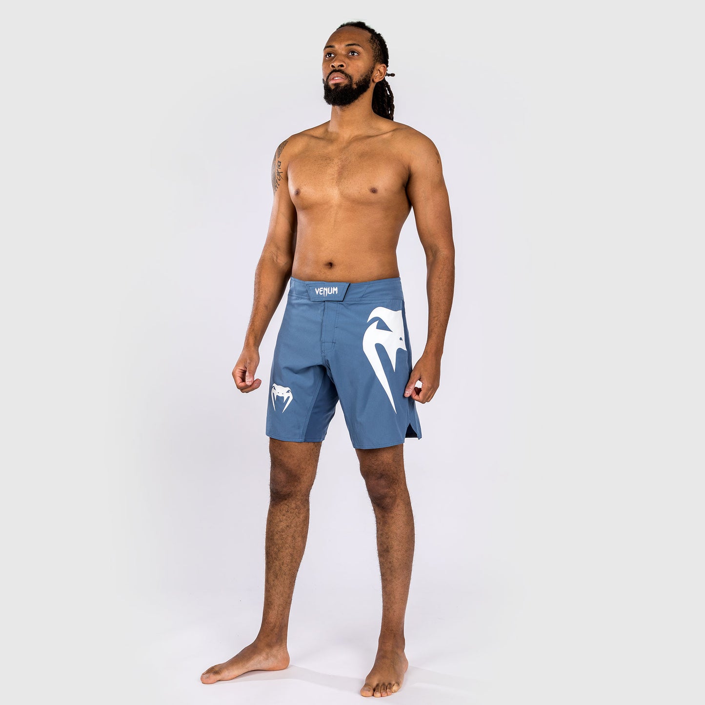 Venum Light 5.0 Vechtshorts - Blauw/Wit