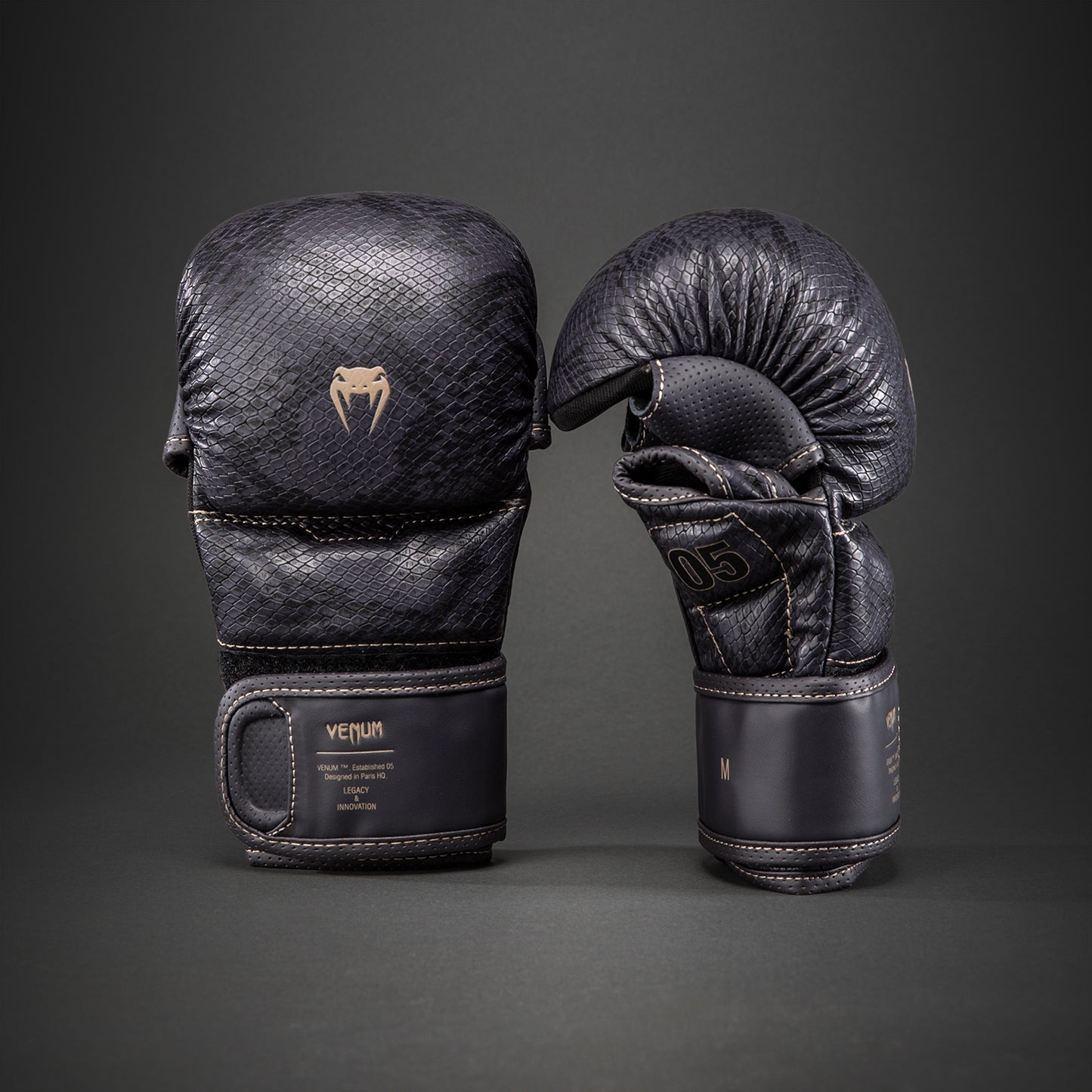 Venum Impact Evo Scales MMA Sparring Handschoenen – Donkerpaars