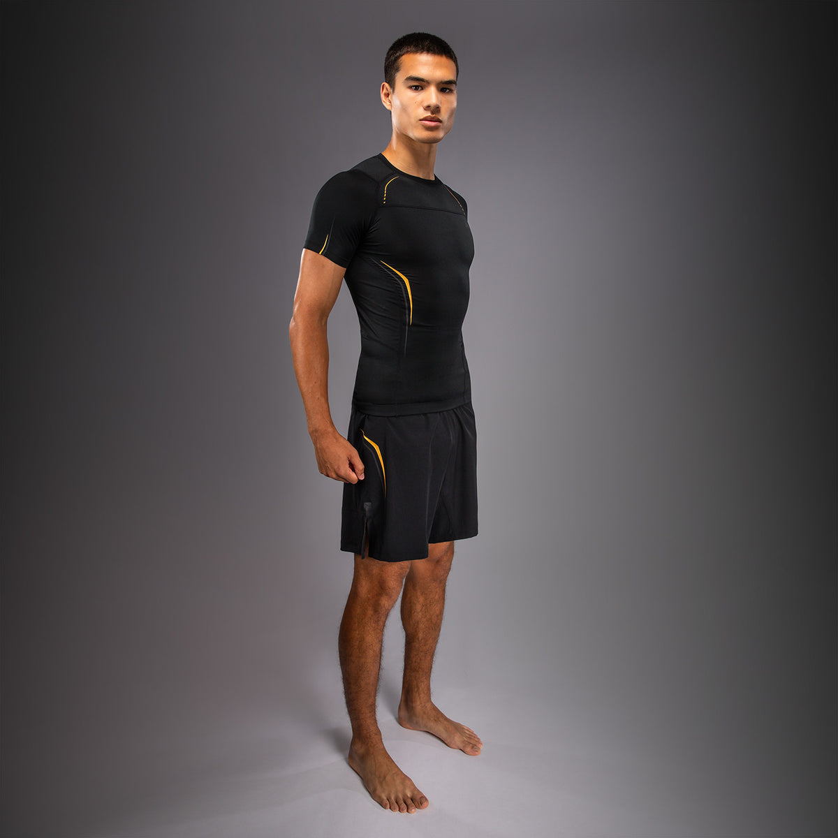 Venum G-Core Met korte mouwen Rashguard - Zwart/Goud