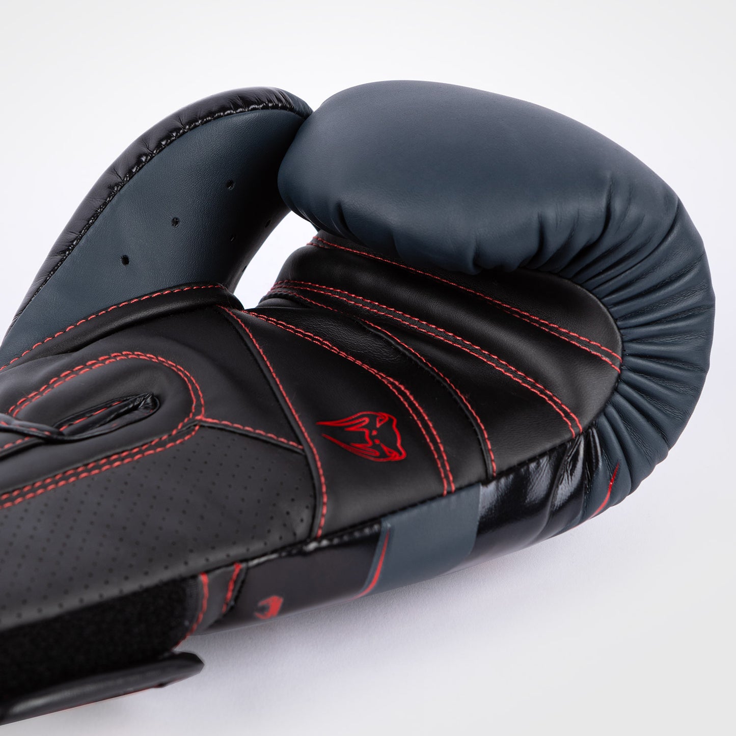 Venum Elite Evo Bokshandschoenen - Navy/Zwart/Rood