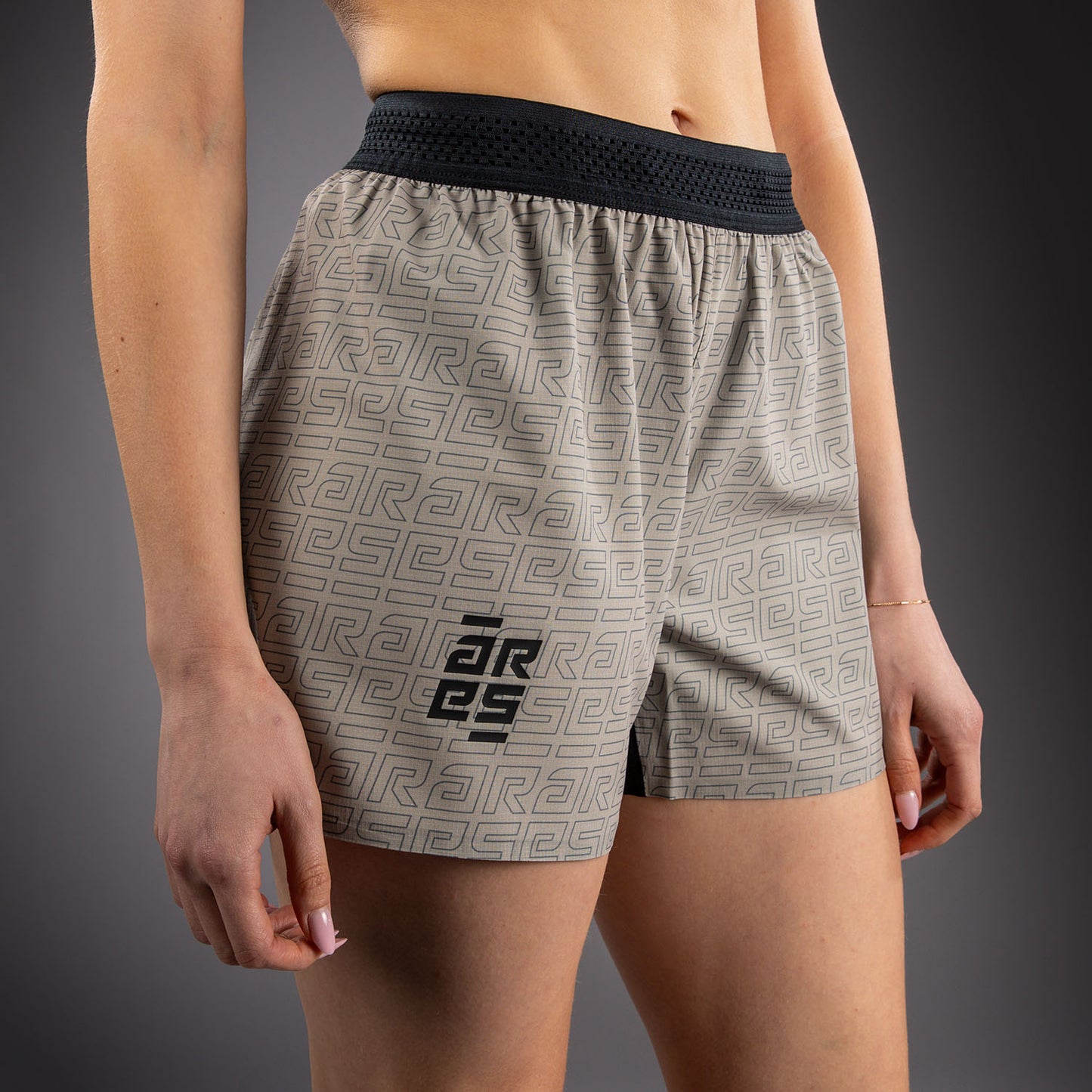 Venum x Ares 2.0 Fightshorts voor dames – Zand