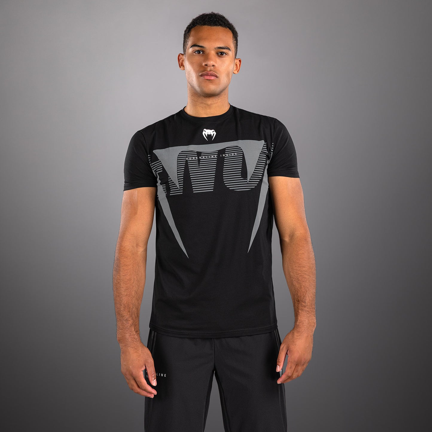 Venum Adrenaline T-shirt – Zwart/Zilvergrijs
