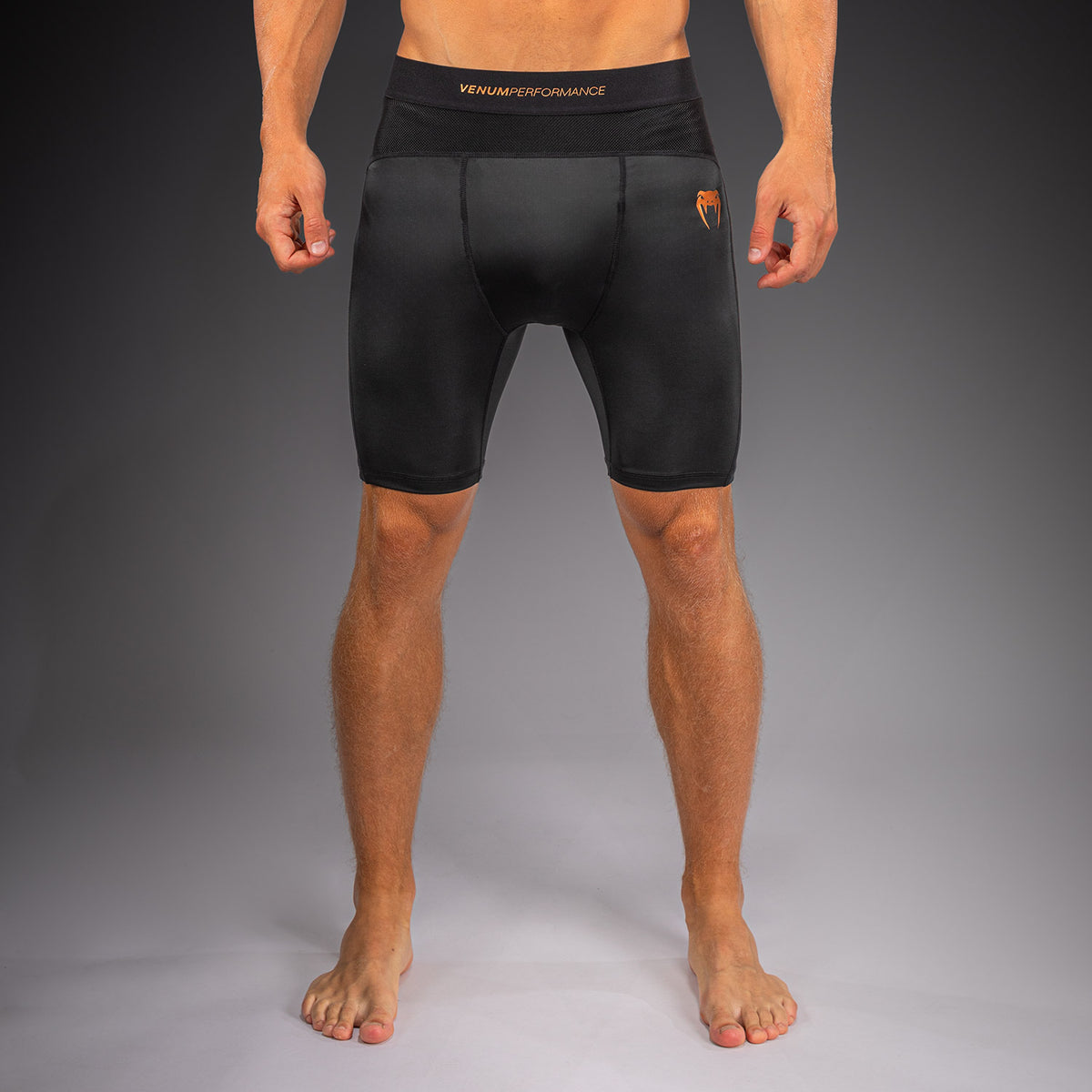 Venum G-Fit Revolution Vale Tudo-short - Zwart/Koper