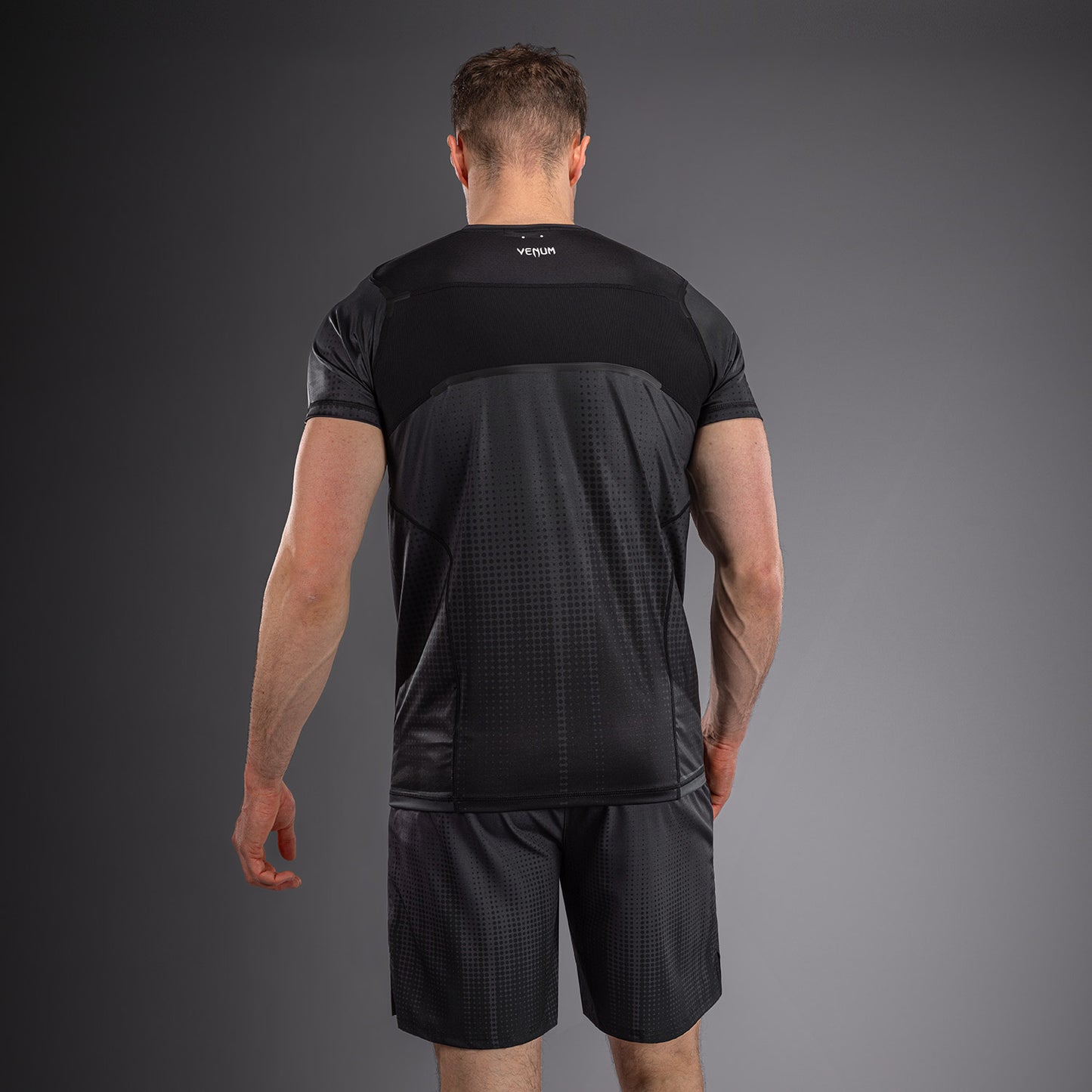 Venum Stealth Dry Tech T-shirt – Zwart/Wit