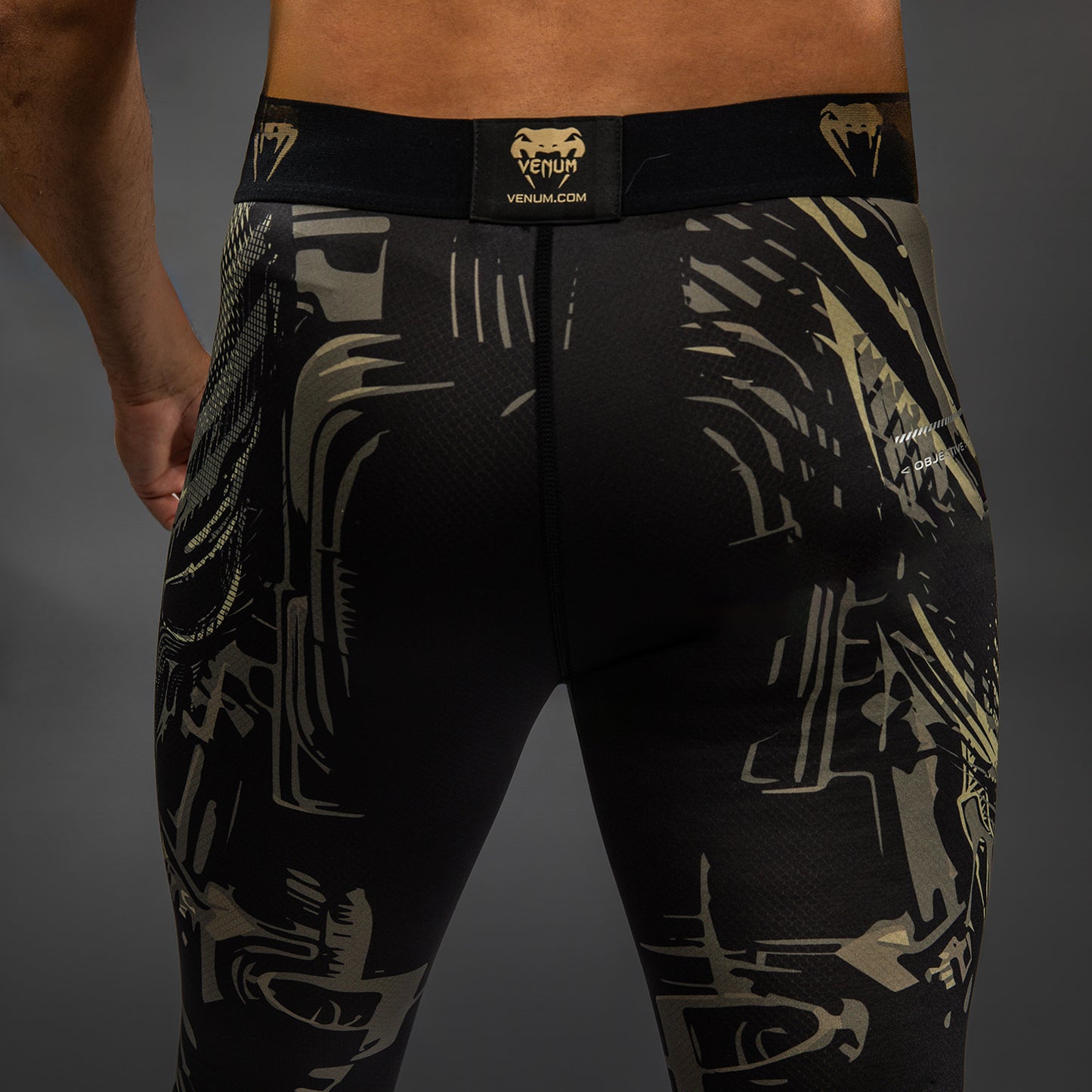 Venum Invader Spats - Zwart/Zand