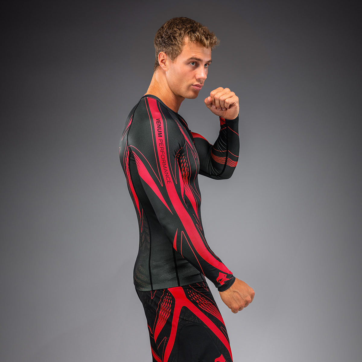 Venum Amazonia Reborn Rashguard met lange mouwen - Zwart/Rood