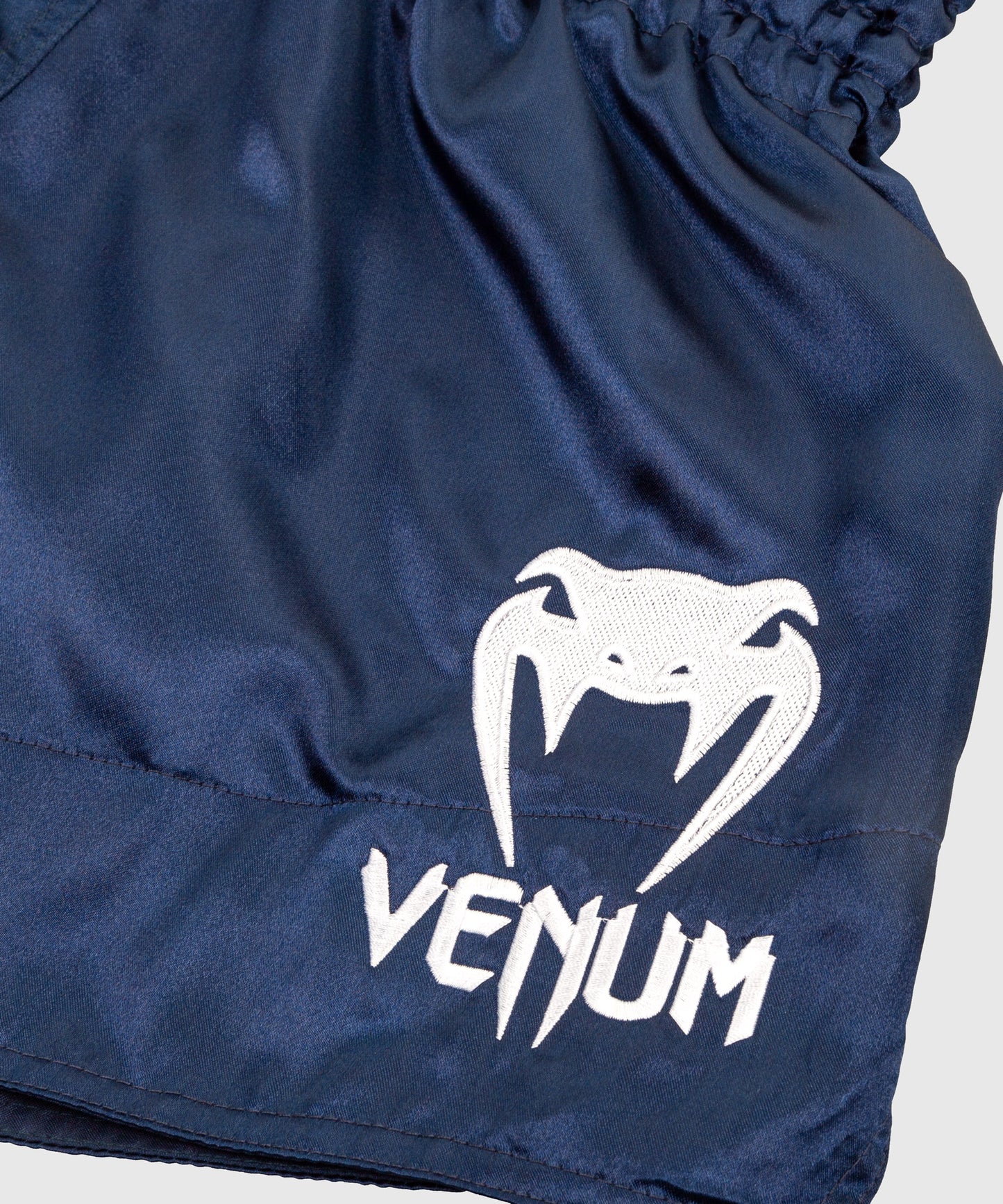 Venum Muay Thai Shorts Classic - Marineblauw/wit