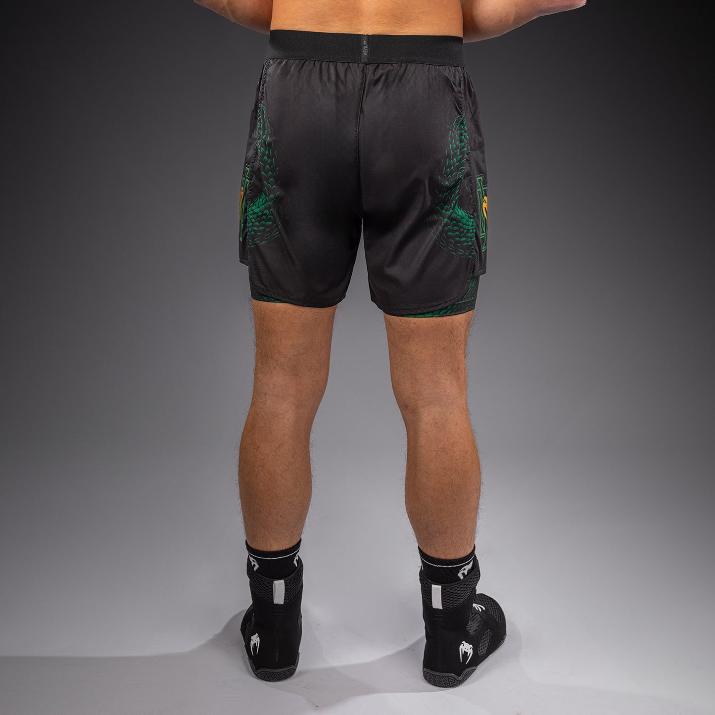 Venum Matupa Trainingsshorts - Zwart/Groen/Goud