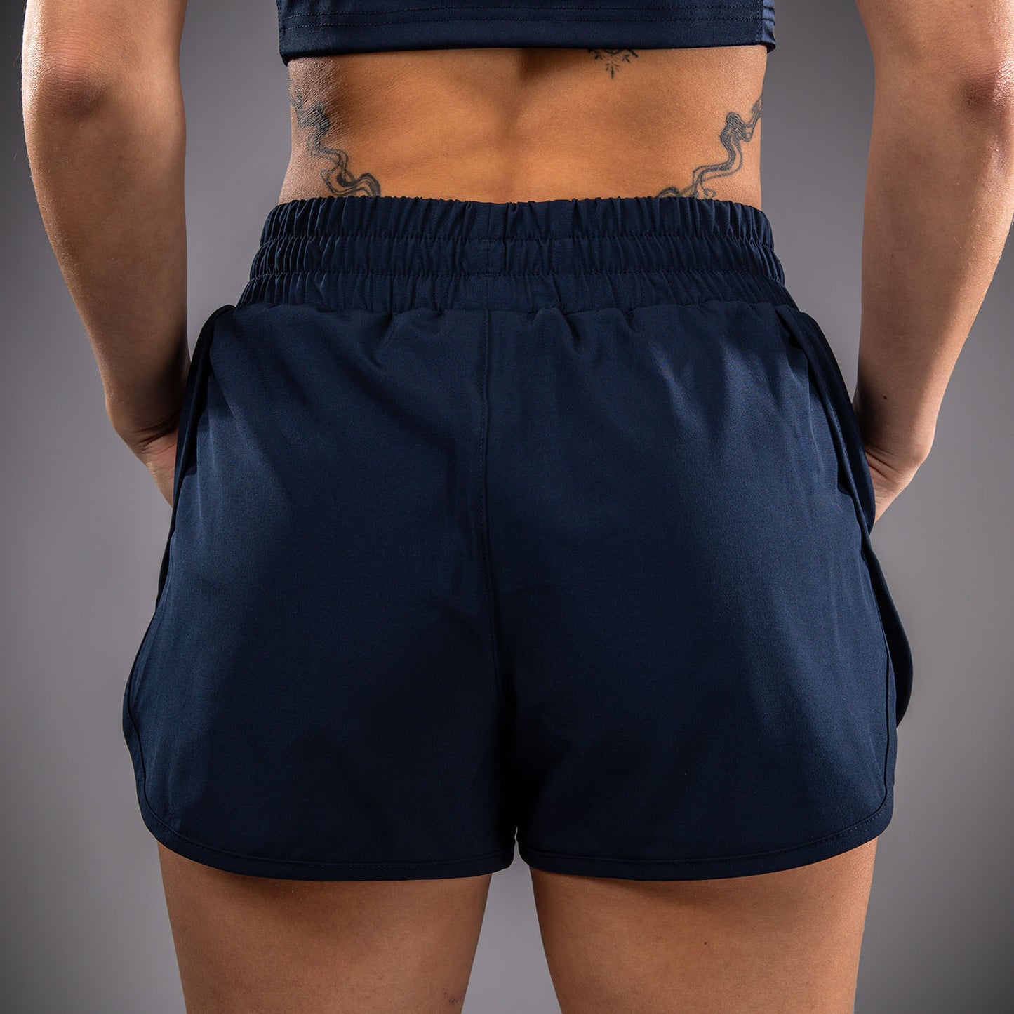 Venum Sculpt Shape Trainingsshorts voor dames - Marineblauw