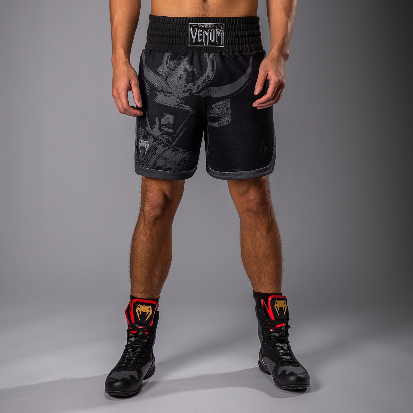 Venum x Assassin’s Creed Shadows Herenboksshort - Zwart