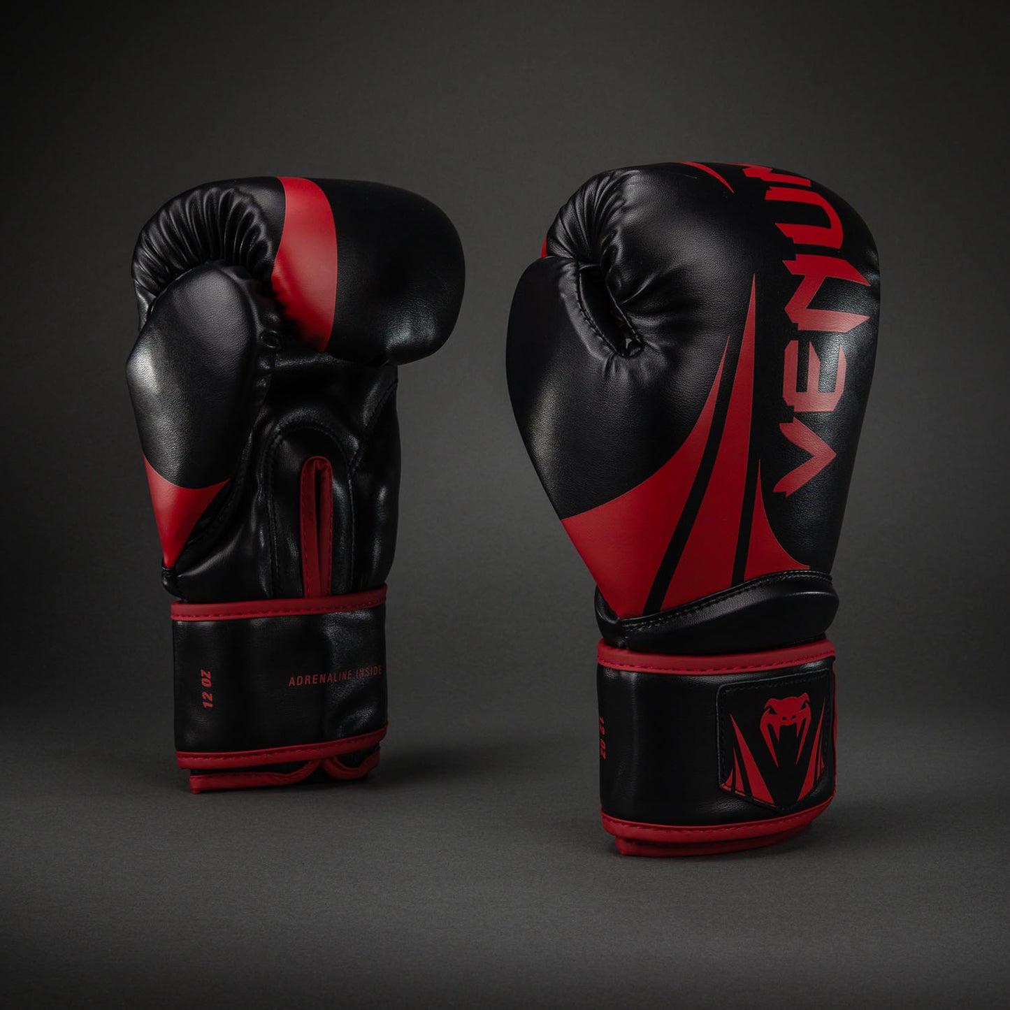 Venum Challenger 2.5 Bokshandschoenen – Zwart/Rood