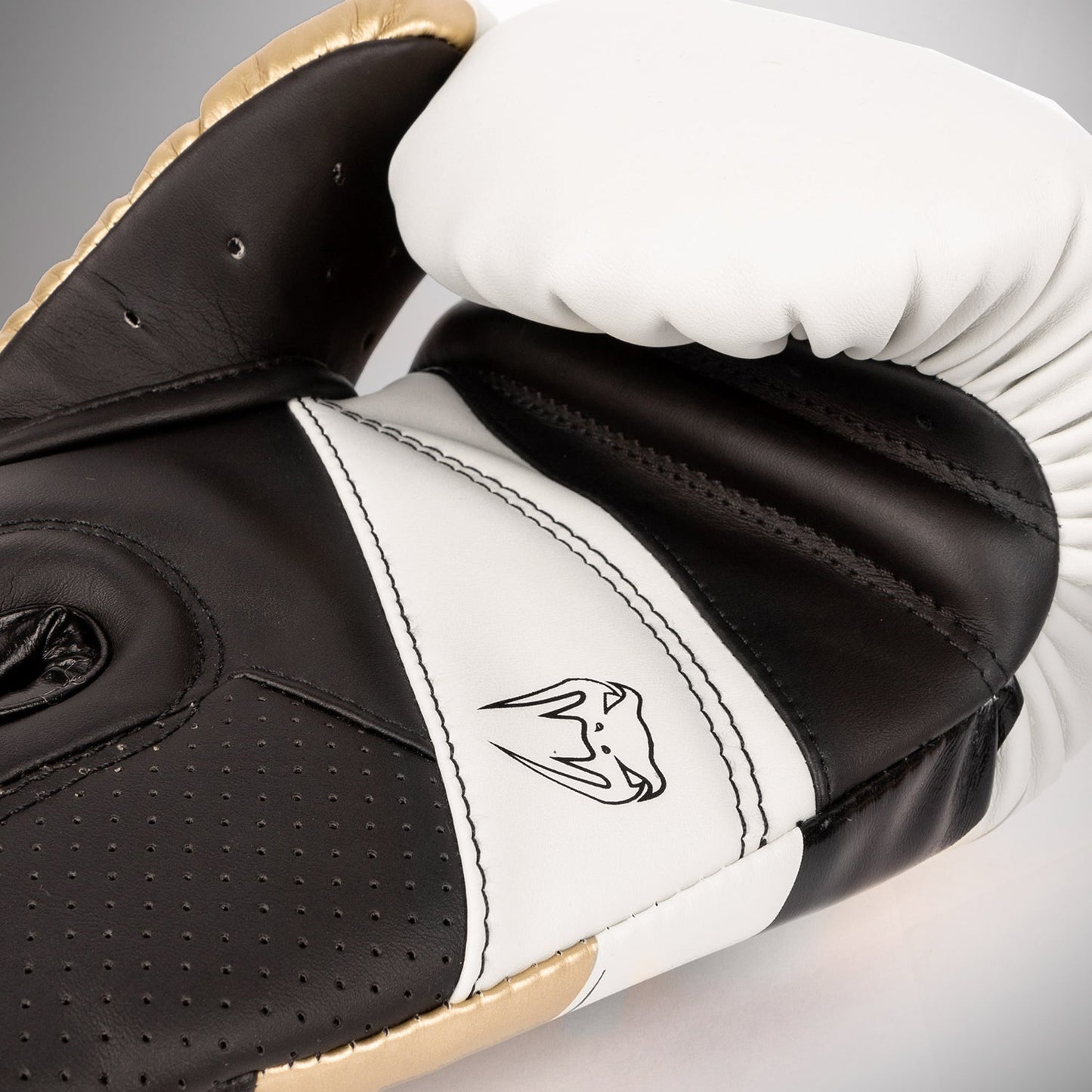 Venum Elite Evo bokshandschoenen - Wit/Goud