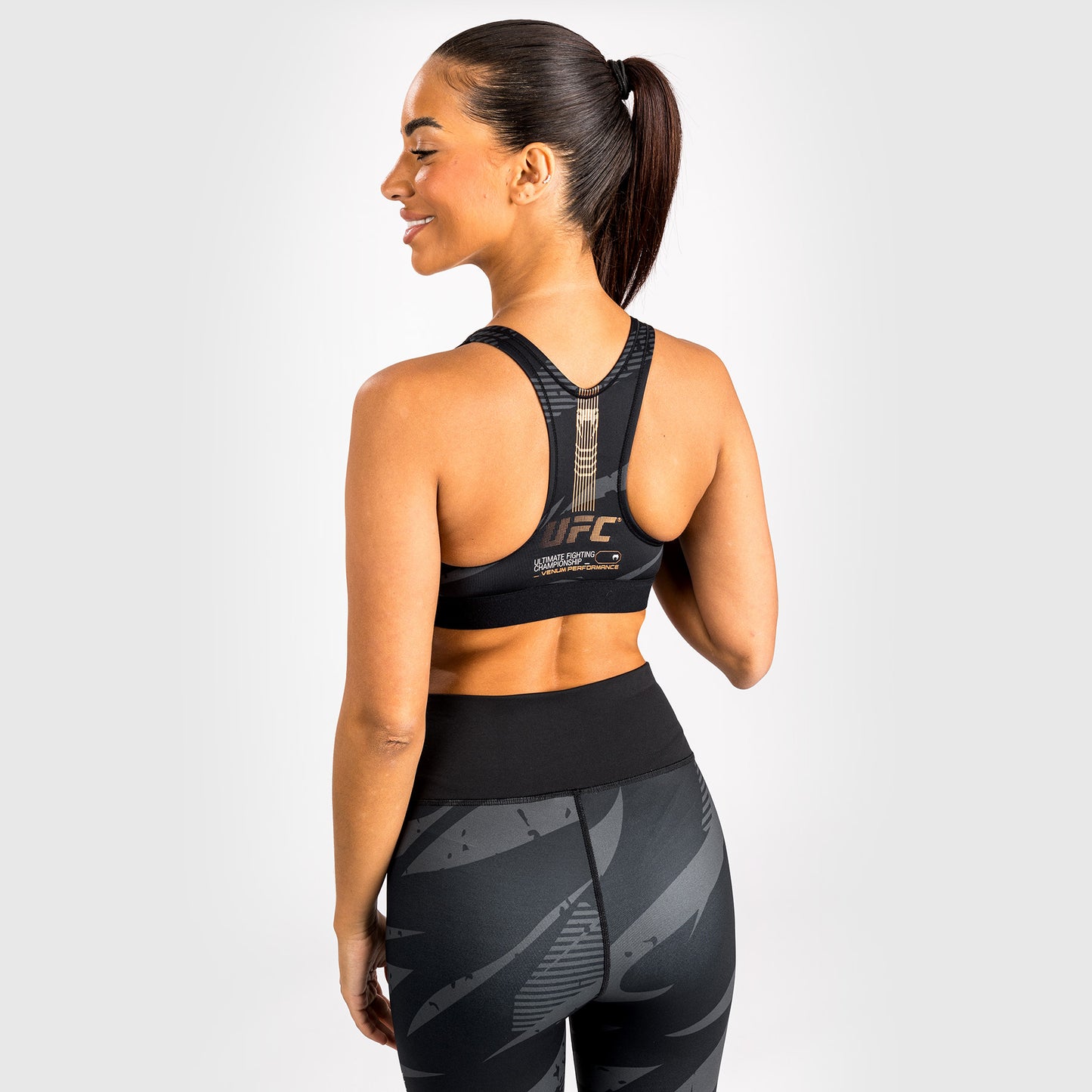 UFC Adrenaline By Venum Fight Week Sportbeha Voor Vrouwen - Urban Camo