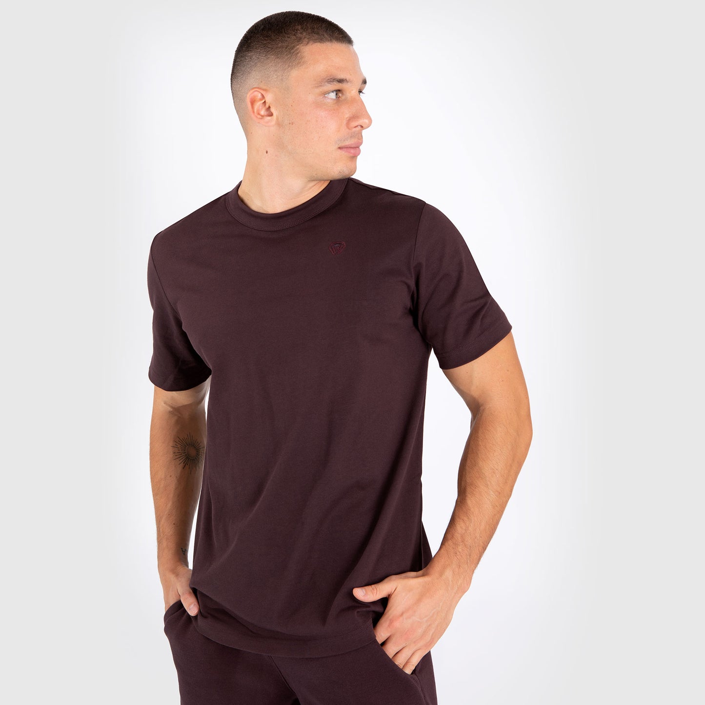 Venum Silent Power T-shirt - Donkerbruin