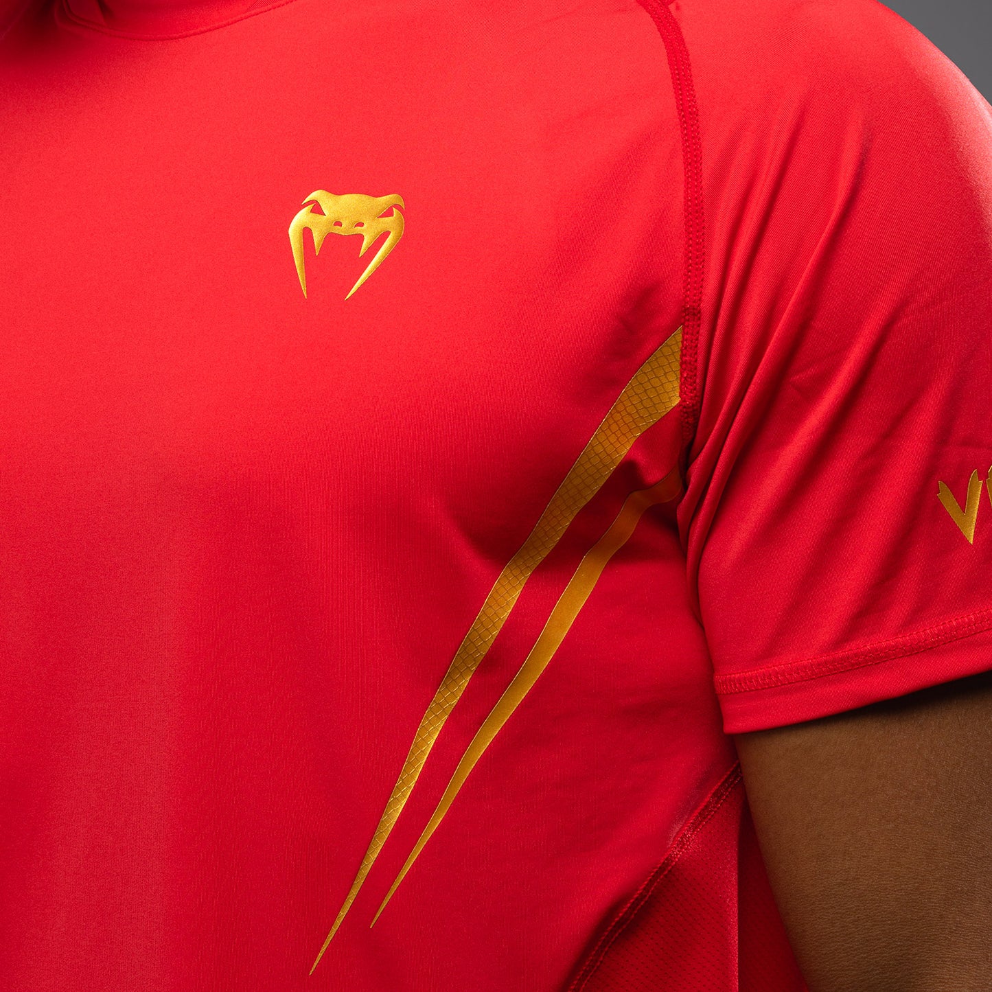 Venum x WOW FC Dry-Tech T-Shirt - Fury Rood/Goud