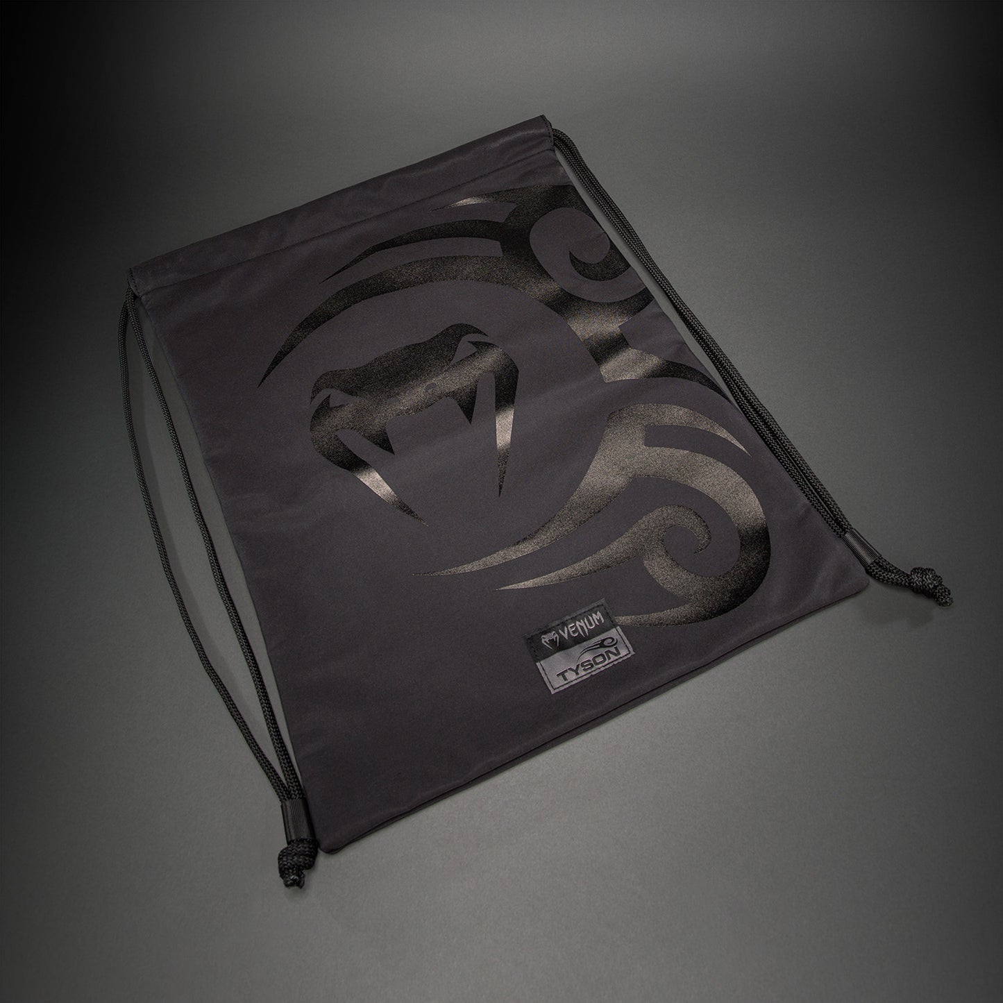 Venum Giant 2.0 Mike Tyson Pro Bokshandschoenen met veter – Zwart/Goud - Inclusief tas