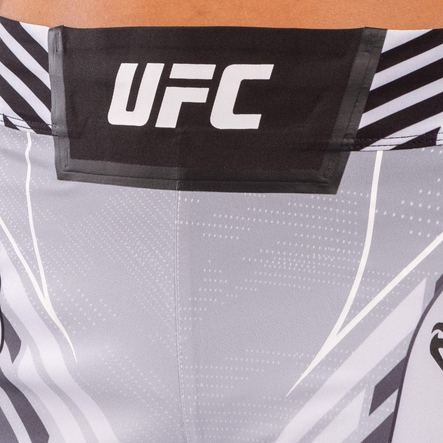 UFC Venum Authentic Fight Night Damesshort - Short Fit - Wit