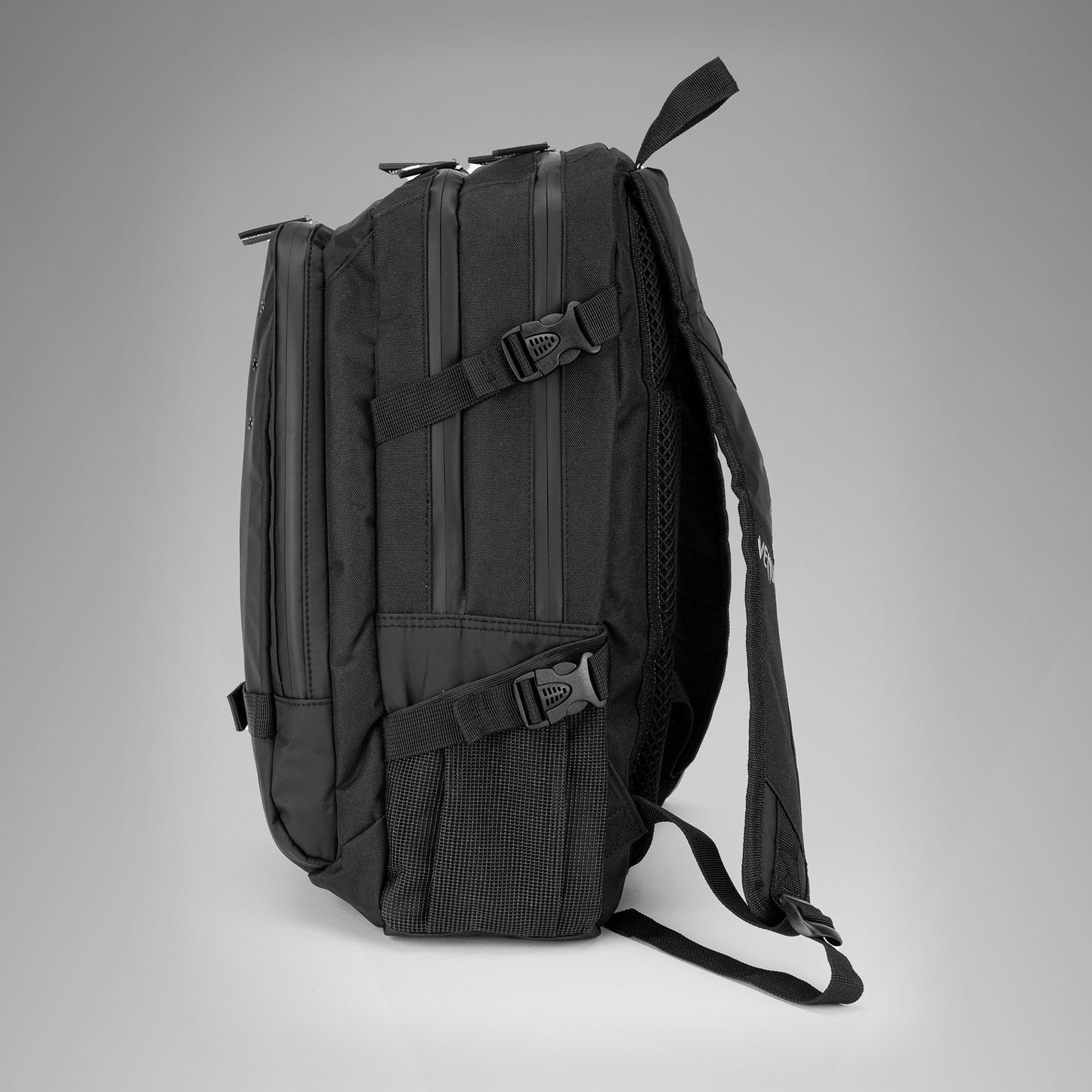 Venum Challenger Pro Evo Rugzak (20-25L) – Zwart/Wit