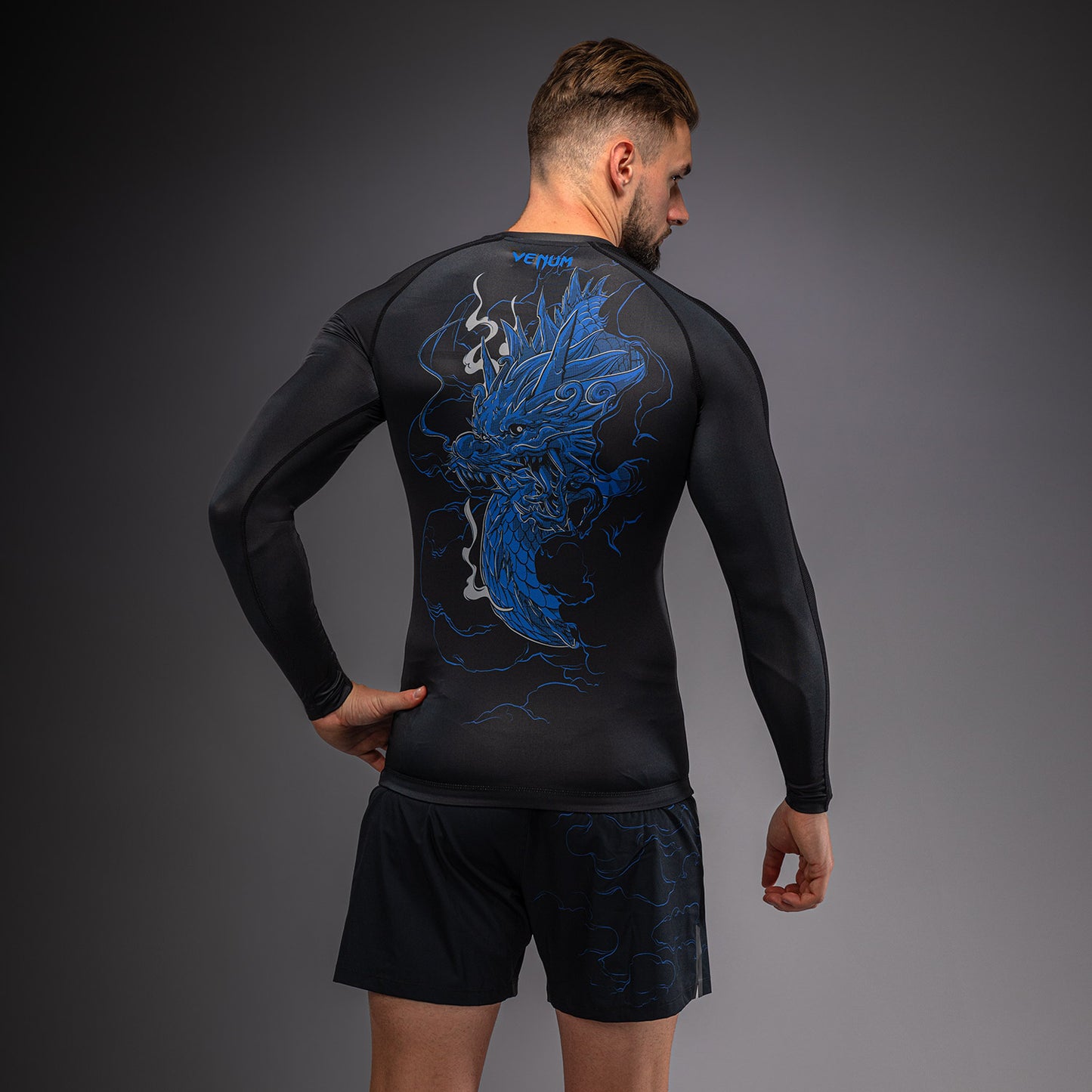 Venum Thunder Dragon Rashguard met lange mouwen – Zwart/Koningsblauw