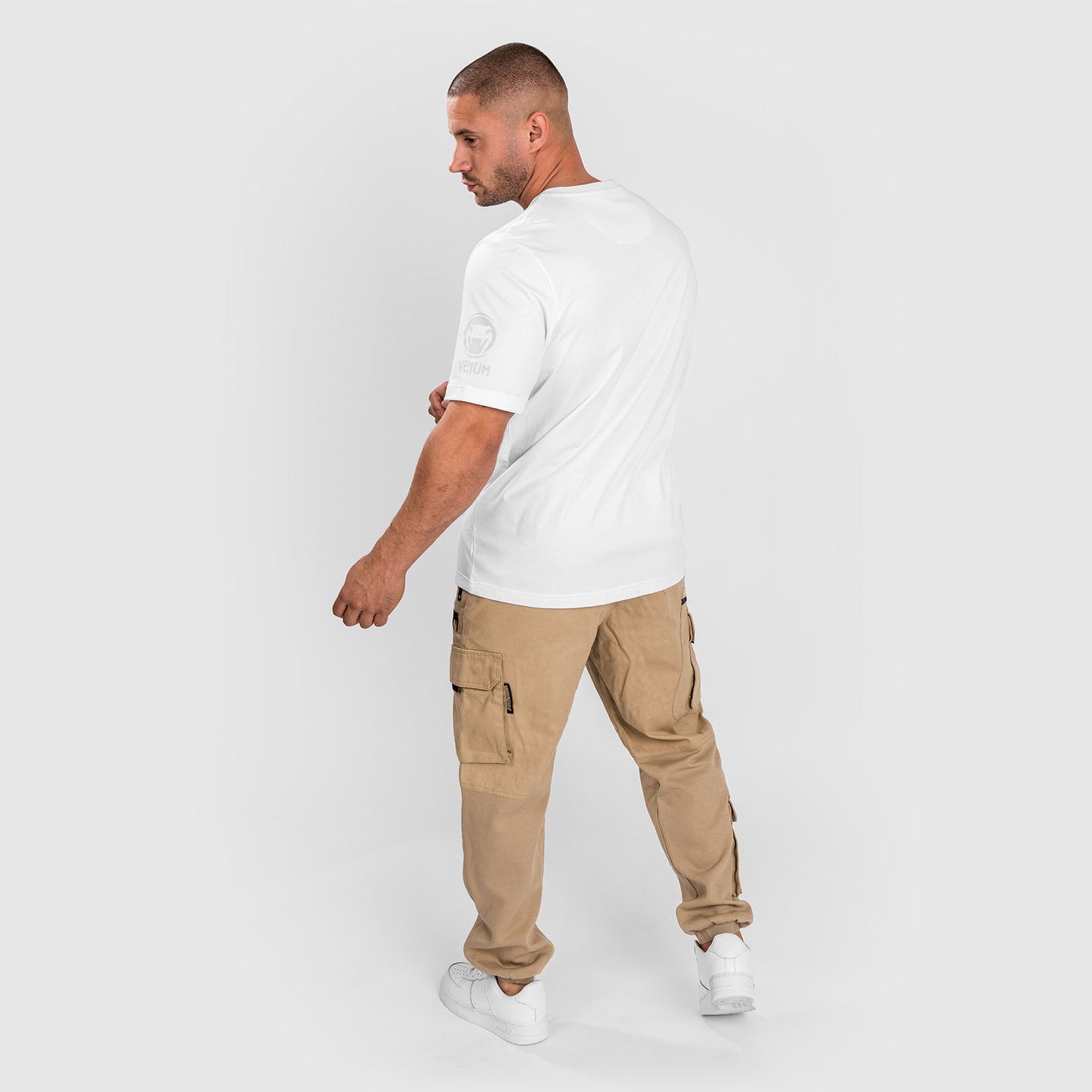Venum Giant T-shirt Regular Fit - Wit