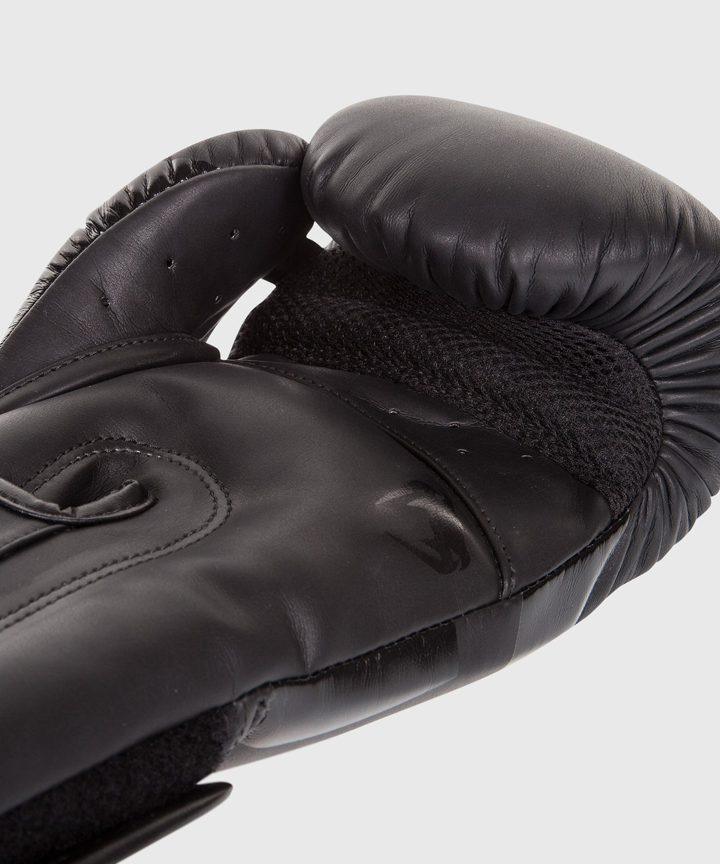 Venum Elite Bokshandschoenen