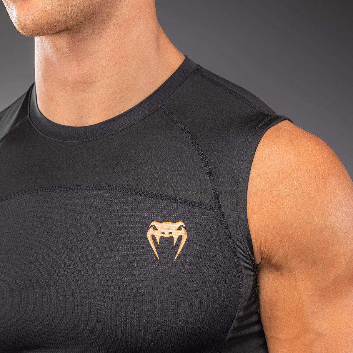Venum G-Fit Revolution Mouwloze rashguard - Zwart/Koper