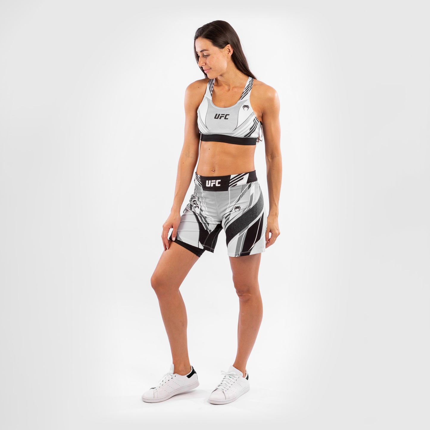 UFC Venum Authentic Fight Night Damesshort - Long Fit - Wit
