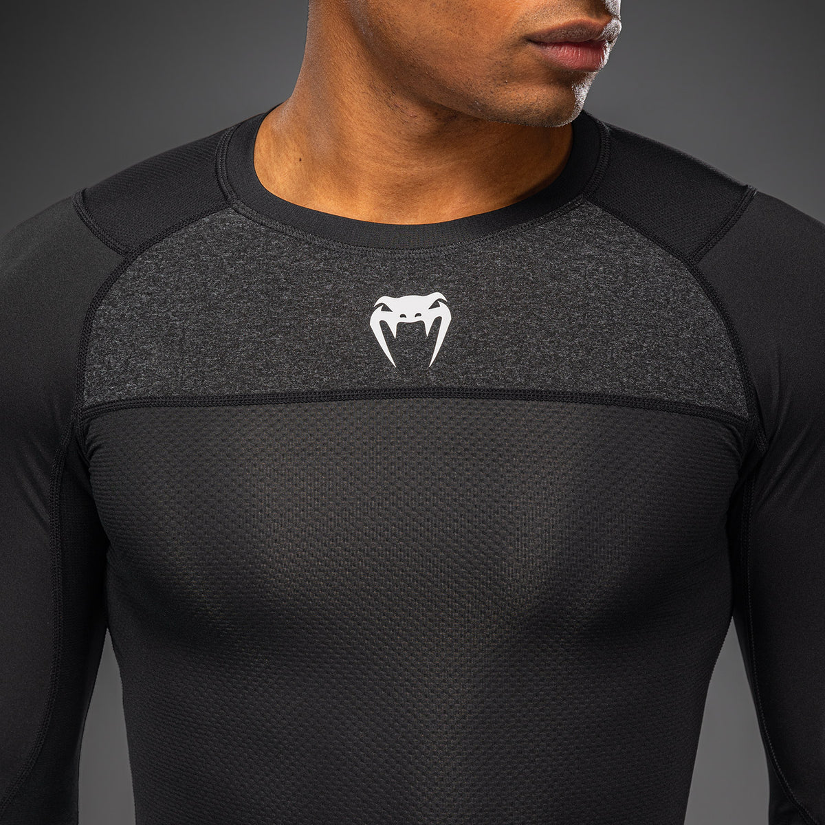 Venum G-Fit Scale Rashguard met lange mouwen - Zwart