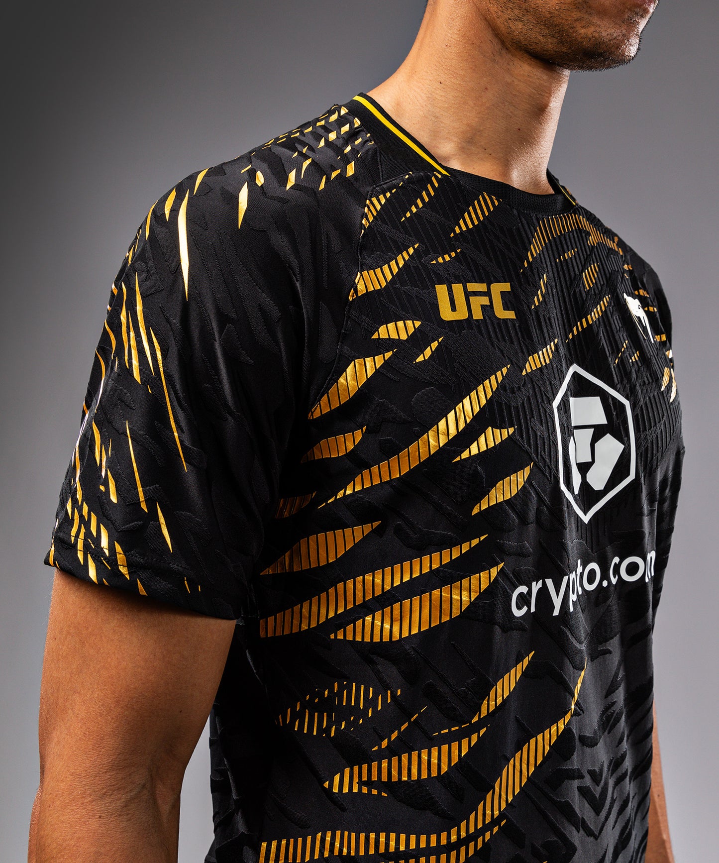 UFC Fusion by Venum Authentic Fight Night Exit T-shirt voor Heren - Champion