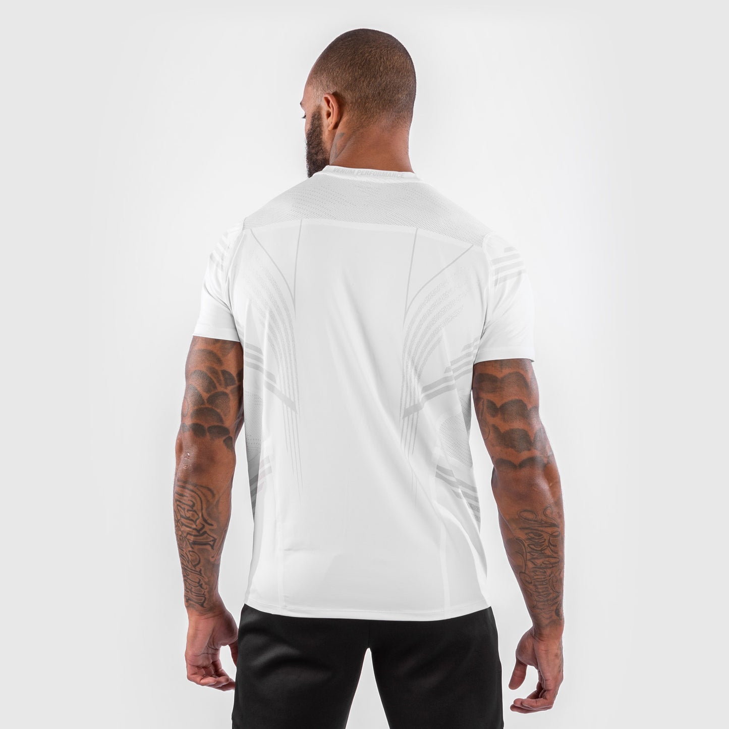 UFC Venum Gepersonaliseerd Authentic Fight Night Walkout Herenshirt - Wit